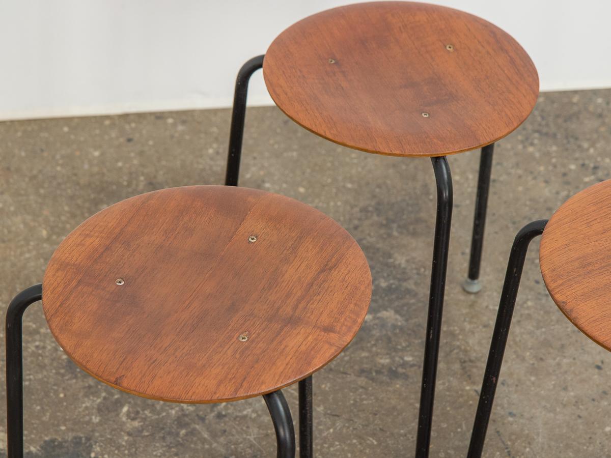 Arne Jacobsen Stacking Dot Stools In Good Condition In Brooklyn, NY