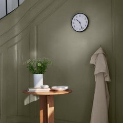 Orologio da parete "Station" di Arne Jacobsen, bianco, Ø 8,3 in