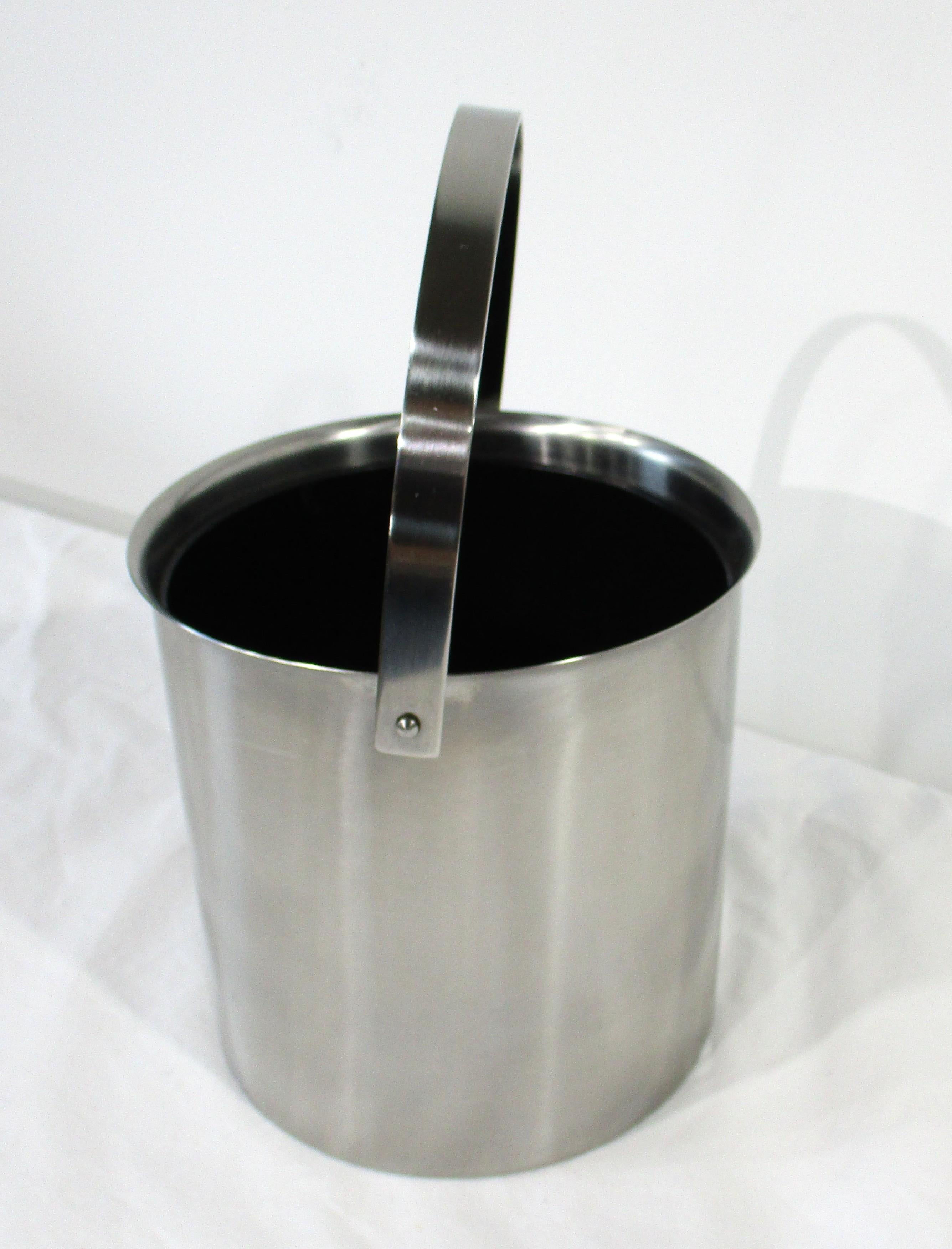 Mid-Century Modern Arne Jacobsen Stelton Ice Bucket Denmark For Sale