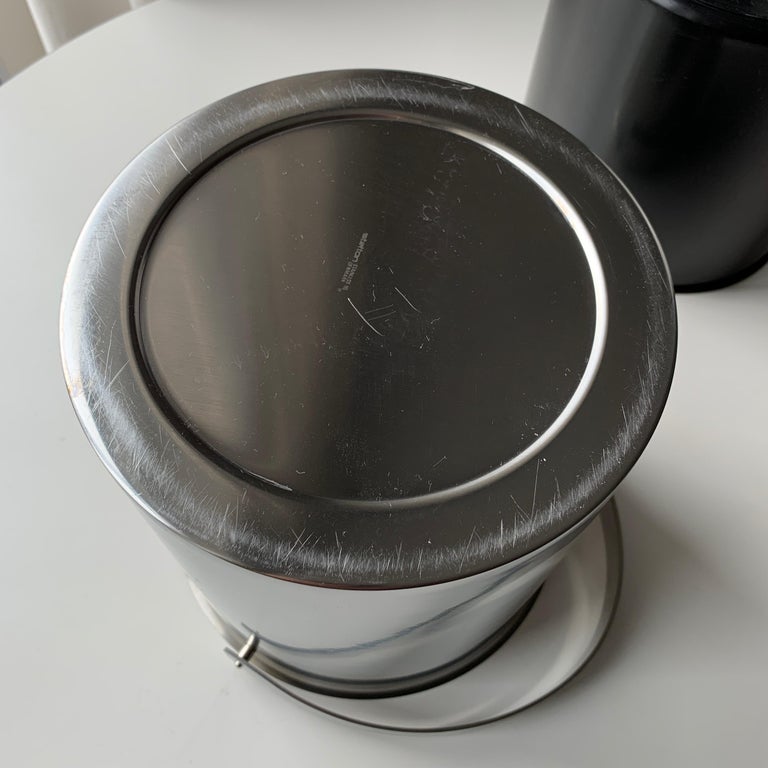 Arne Jacobsen Stelton Wine Cooler / Ice Bucket with Ice Tong For Sale at 1stDibs