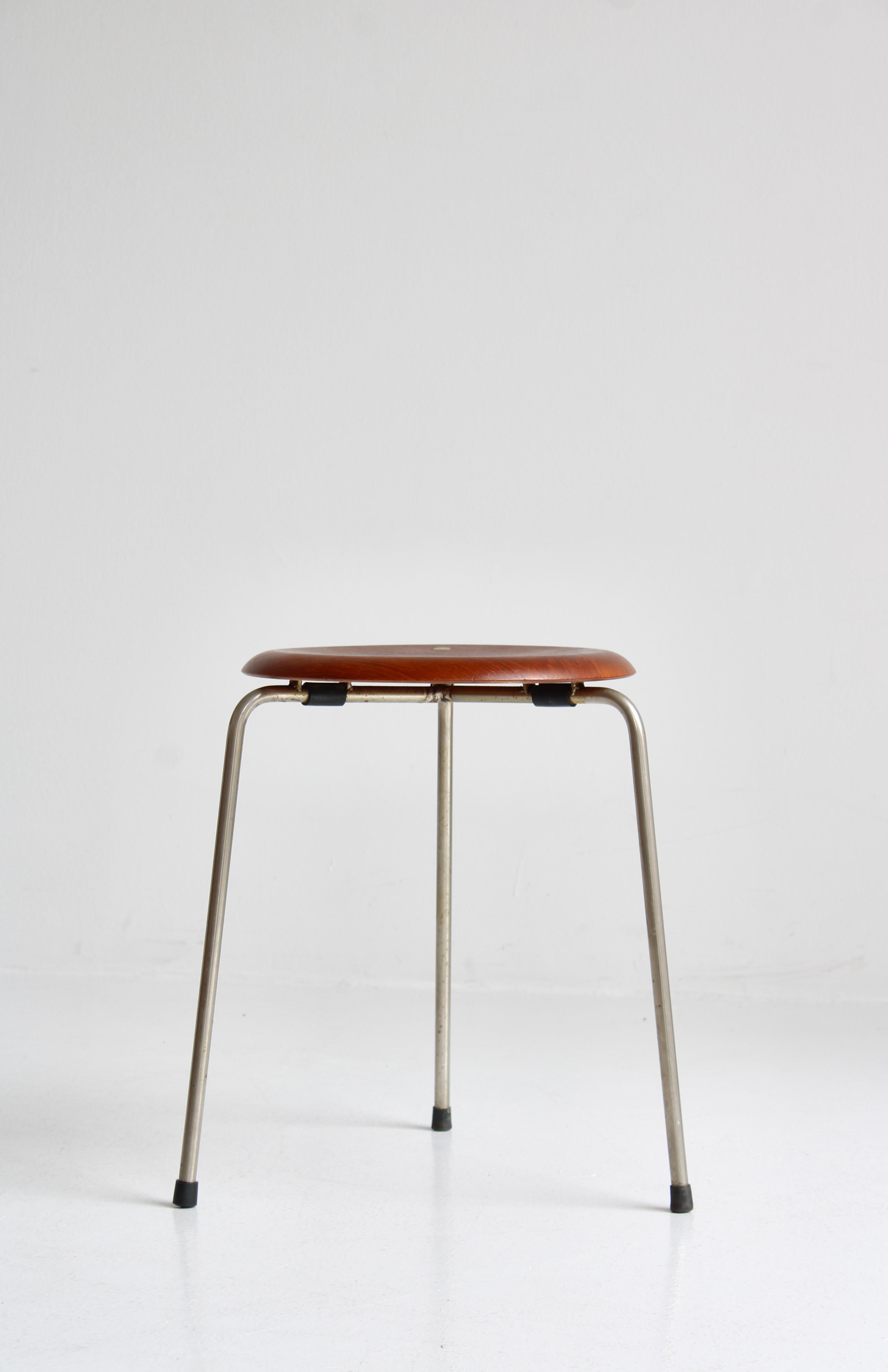 Arne Jacobsen Stool Model 