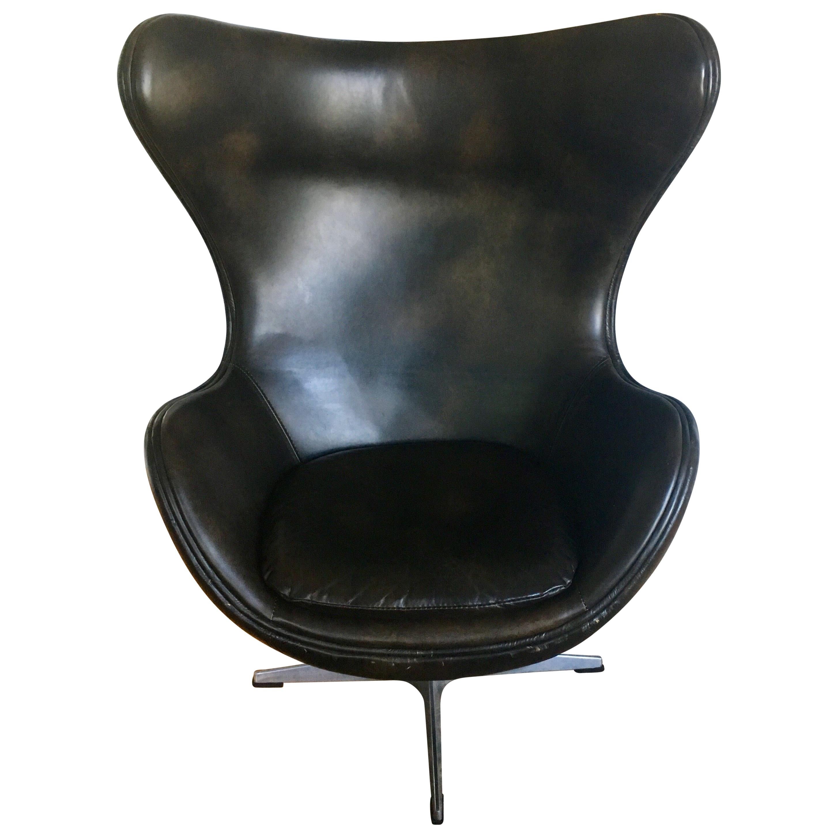 Arne Jacobsen Style Brown Leather Egg Swivel Chair Aluminum Danish Modern