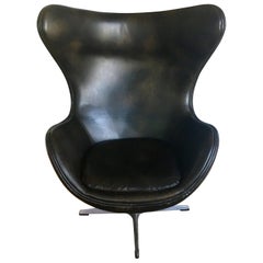 Retro Arne Jacobsen Style Brown Leather Egg Swivel Chair Aluminum Danish Modern