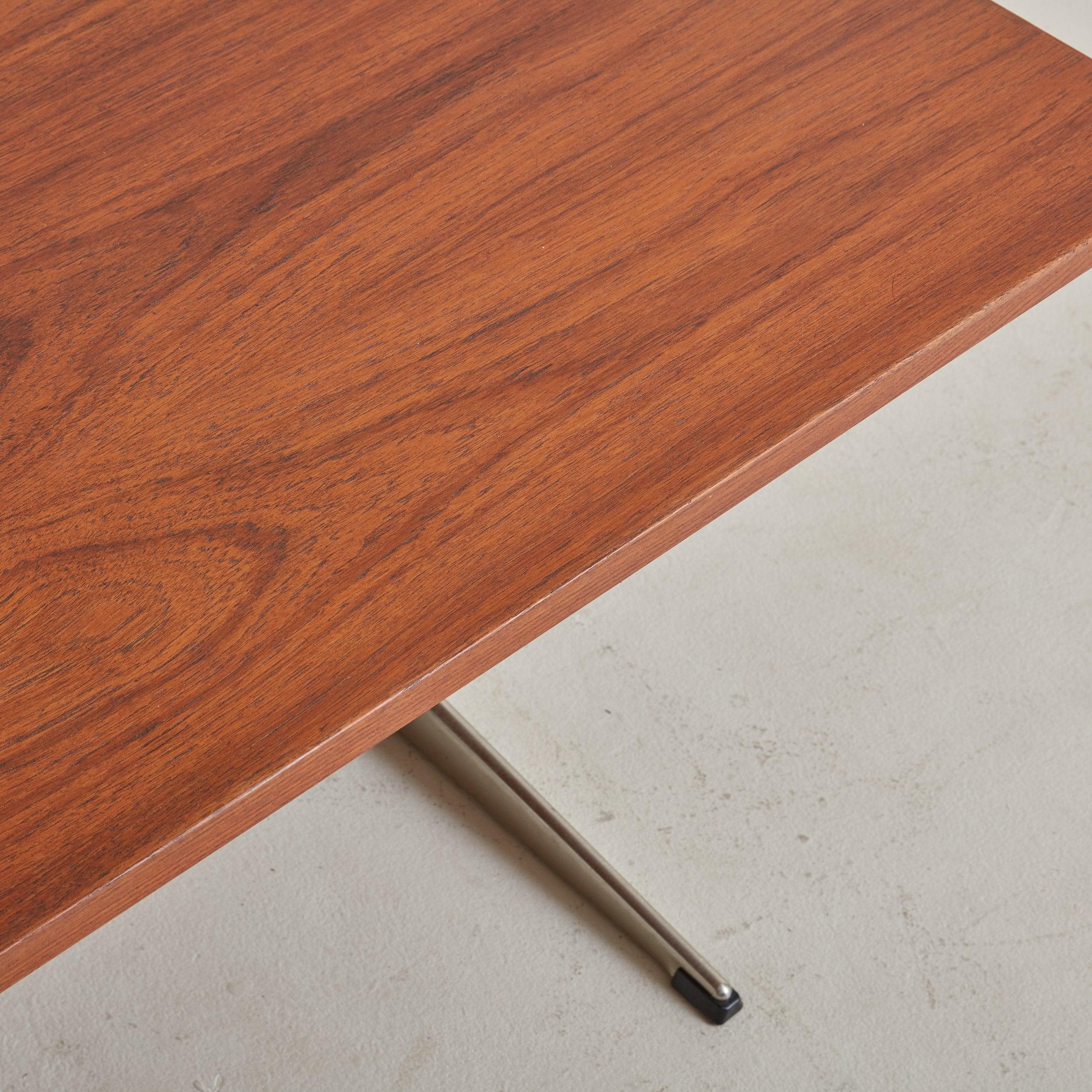 Table basse rectangulaire en chrome et Wood de style Arne Jacobsen, Danemark en vente 3