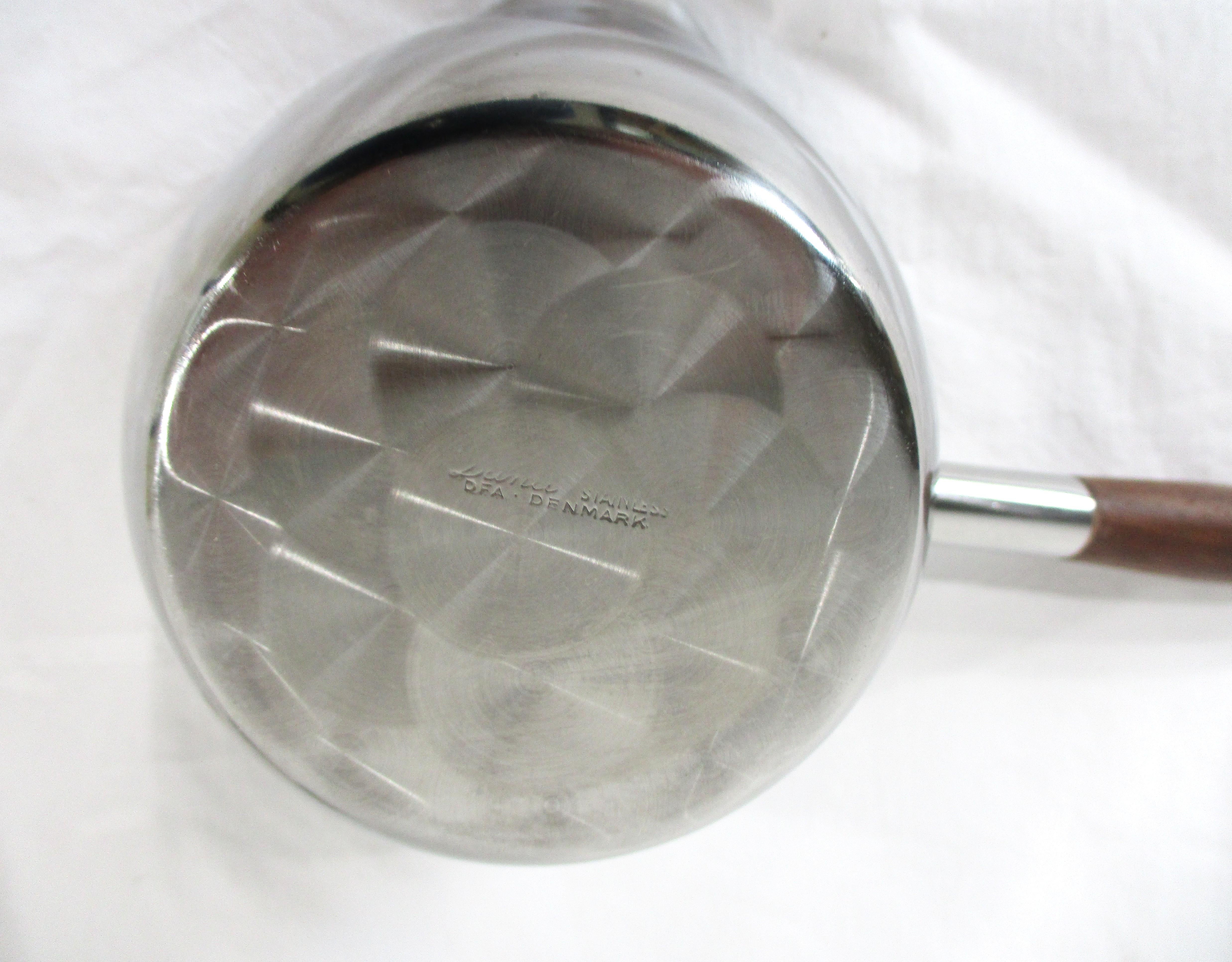 Arne Jacobsen Styled Stainless Teak Sauce - Butter- Gravy 3pc. Set Dana Denmark en vente 3