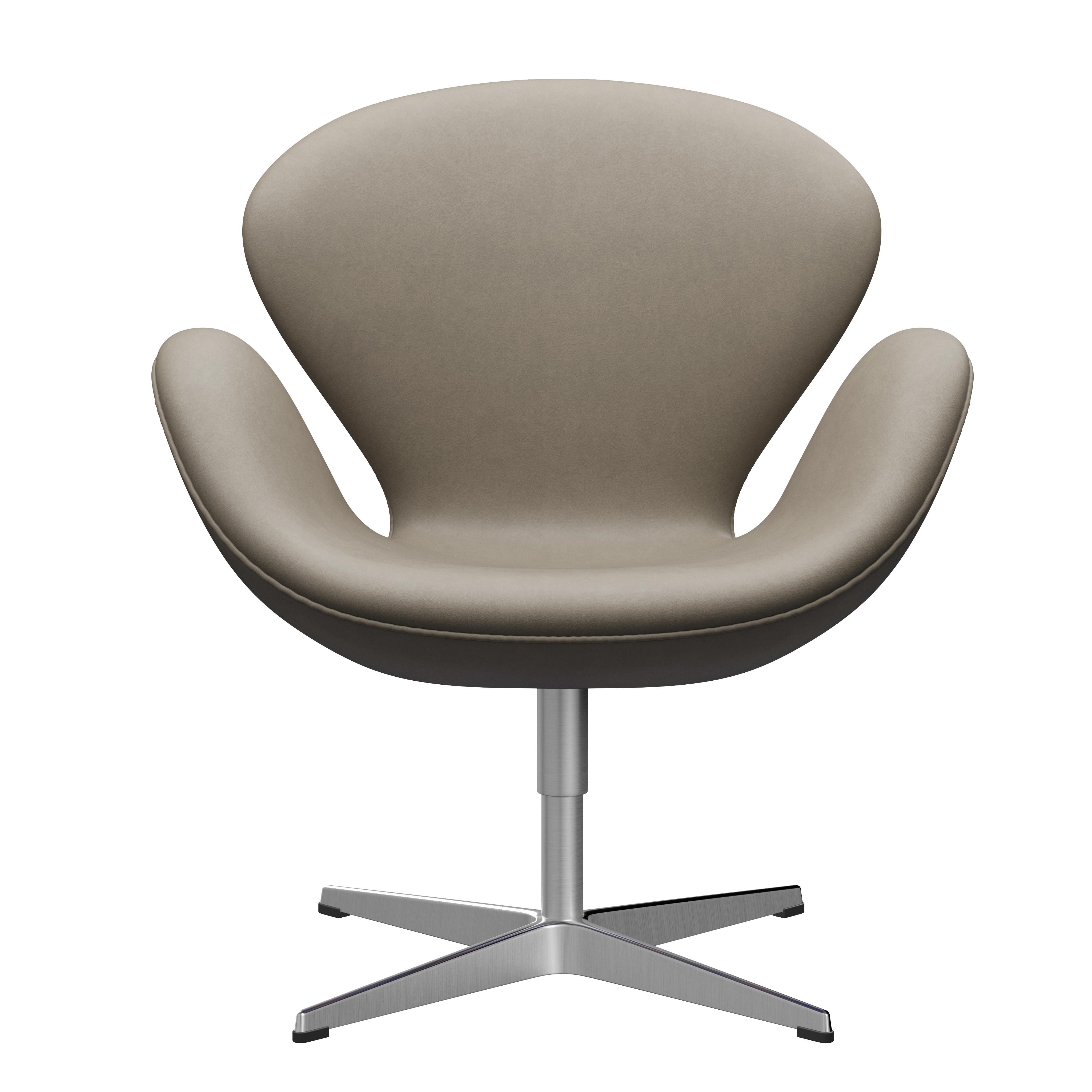 Arne Jacobsen 'Swan' Chair for Fritz Hansen in Leather Upholstery (Cat. 3) For Sale 9