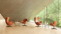 Arne Jacobsen 'Swan' Chair for Fritz Hansen in Leather Upholstery (Cat. 3)