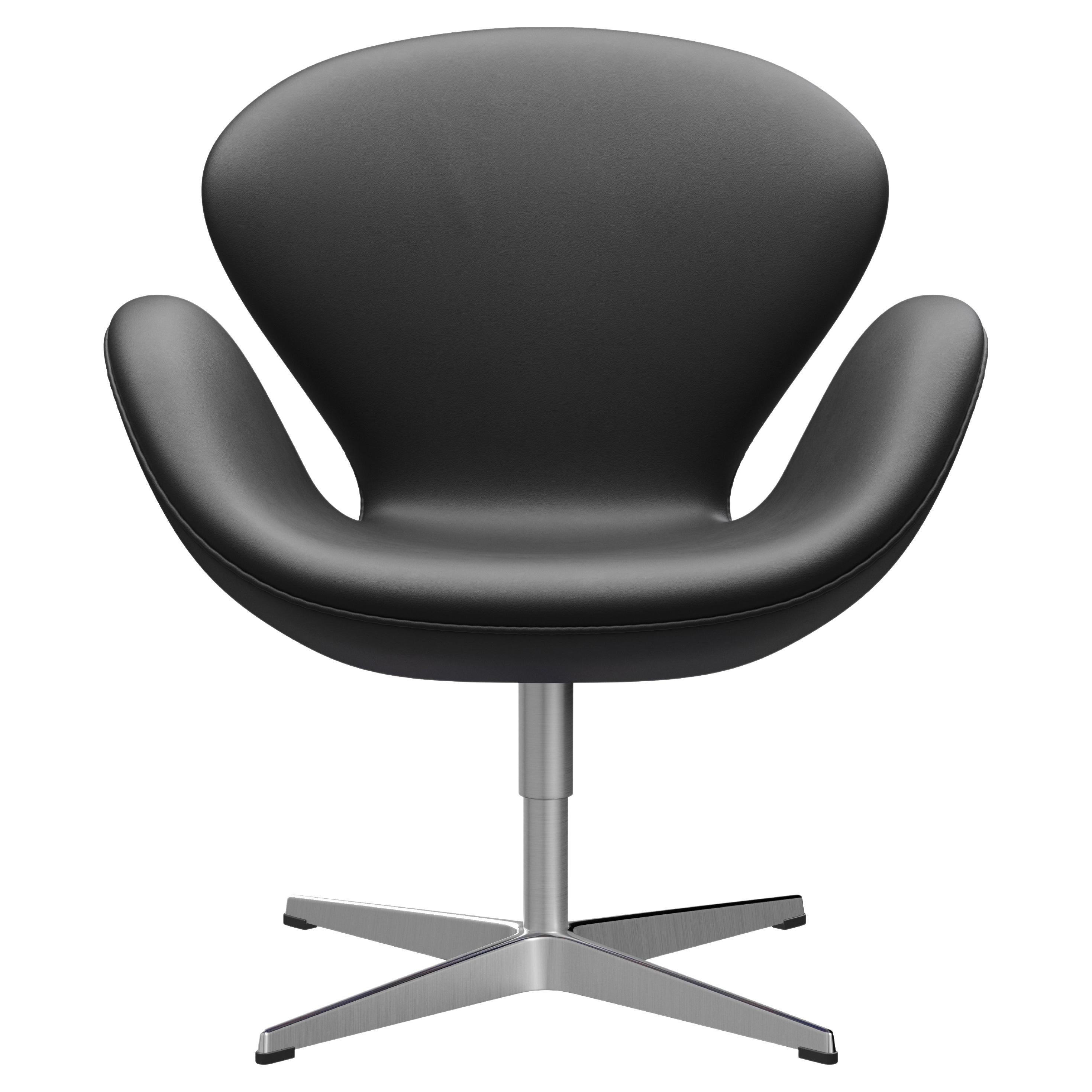 Arne Jacobsen 'Swan' Chair for Fritz Hansen in Leather Upholstery (Cat. 3) For Sale