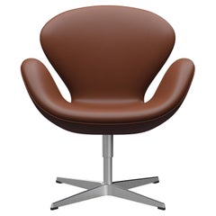 Arne Jacobsen 'Swan' Chair for Fritz Hansen in Leather Upholstery (Cat. 4)