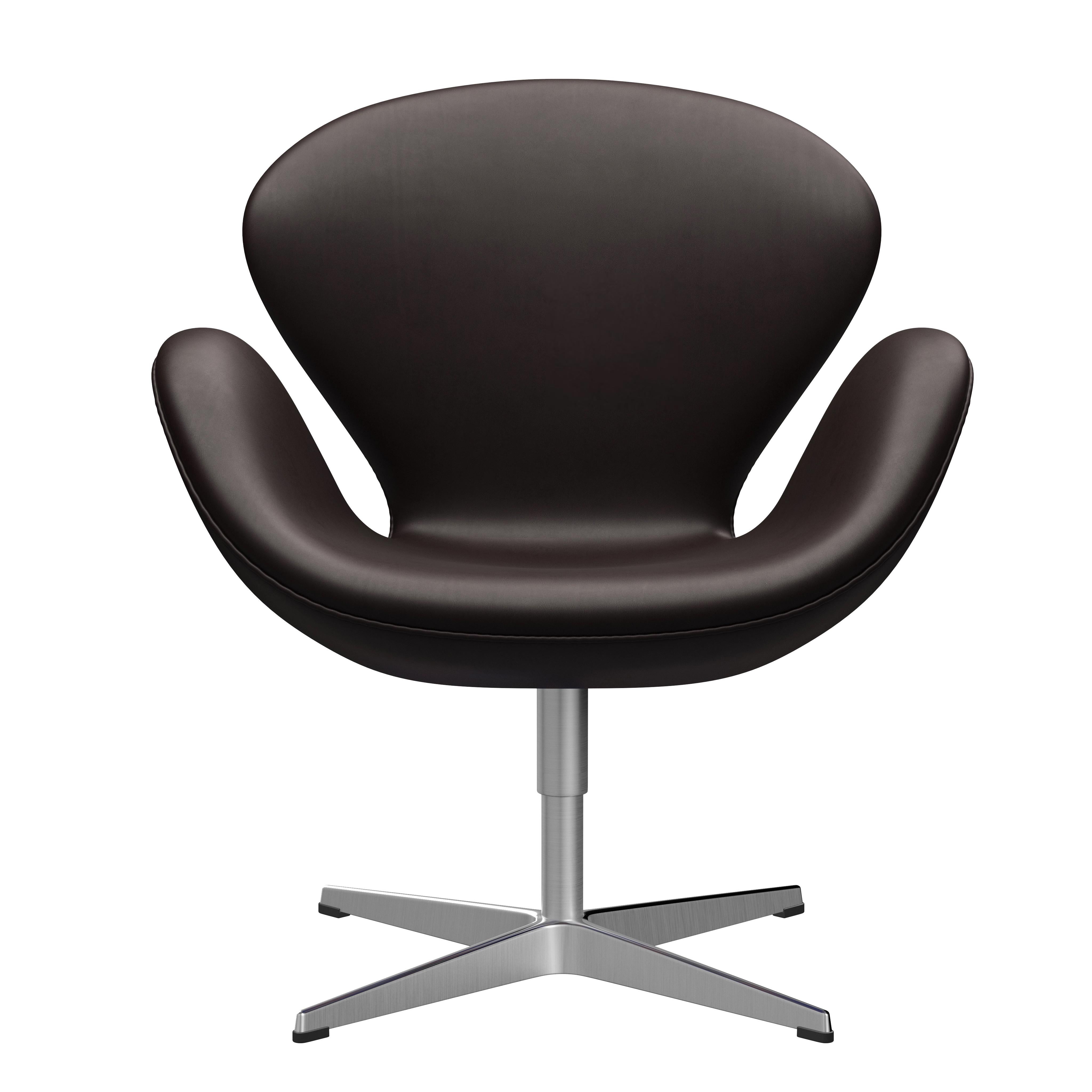 Arne Jacobsen 'Swan' Chair for Fritz Hansen in Leather Upholstery (Cat. 5) For Sale 10