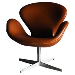 Arne Jacobsen "Chaise Swan" Modèle 3320