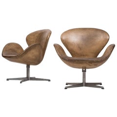 Arne Jacobsen Swan Easy Chairs by Fritz Hansen in Denmark