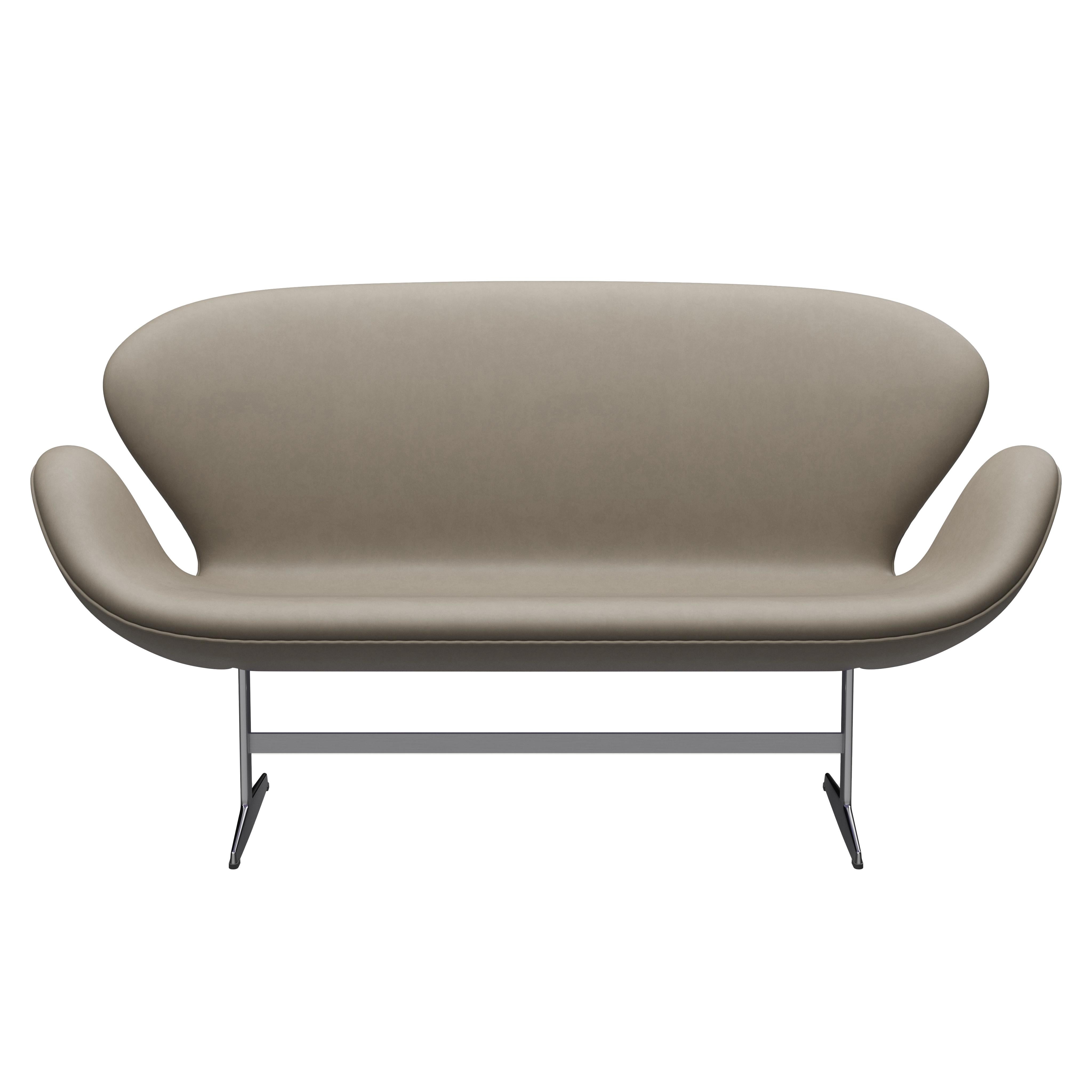 Arne Jacobsen 'Swan' Sofa for Fritz Hansen in Leather Upholstery (Cat. 3) For Sale 3