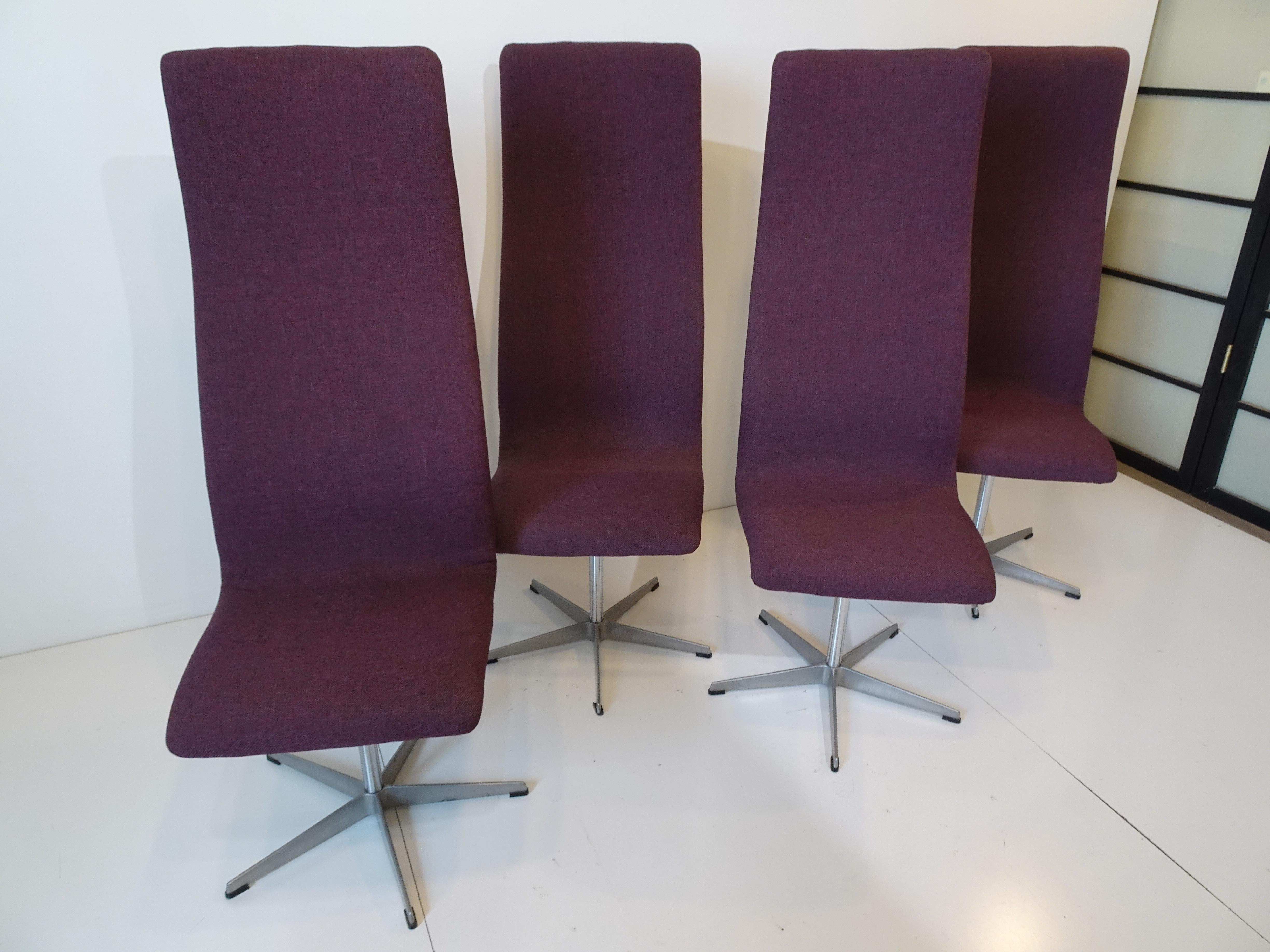 Mid-Century Modern Arne Jacobsen Swiveling Oxford Dining Chairs, Denmark