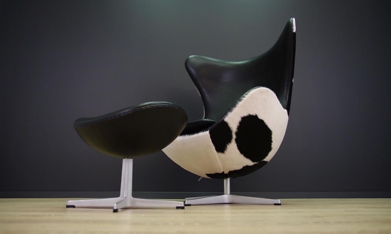 Arne Jacobsen the Egg Chair Cow Leather Elegance, 1980s For Sale 10