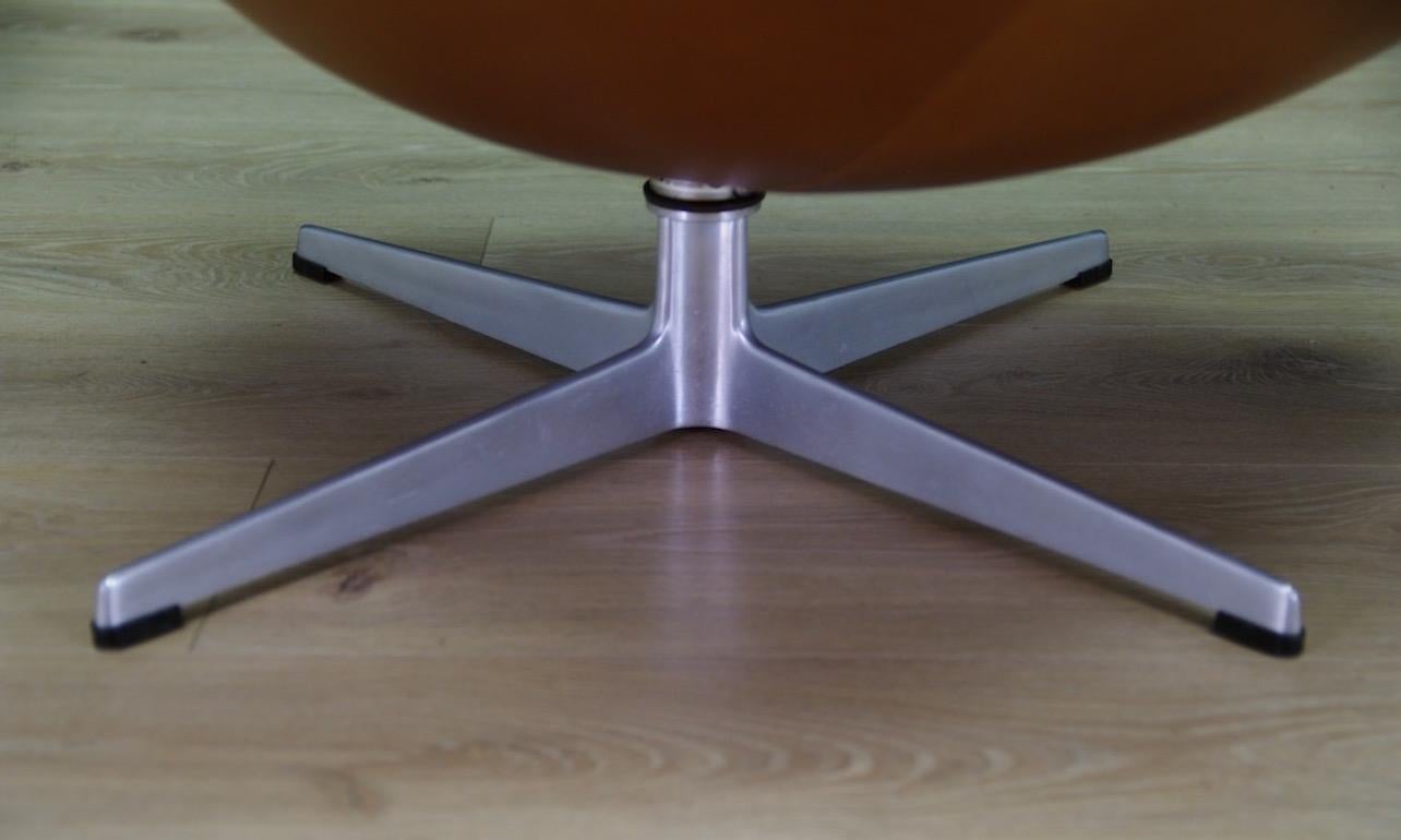 Arne Jacobsen the Egg Chair Elegance Leather Retro For Sale 7