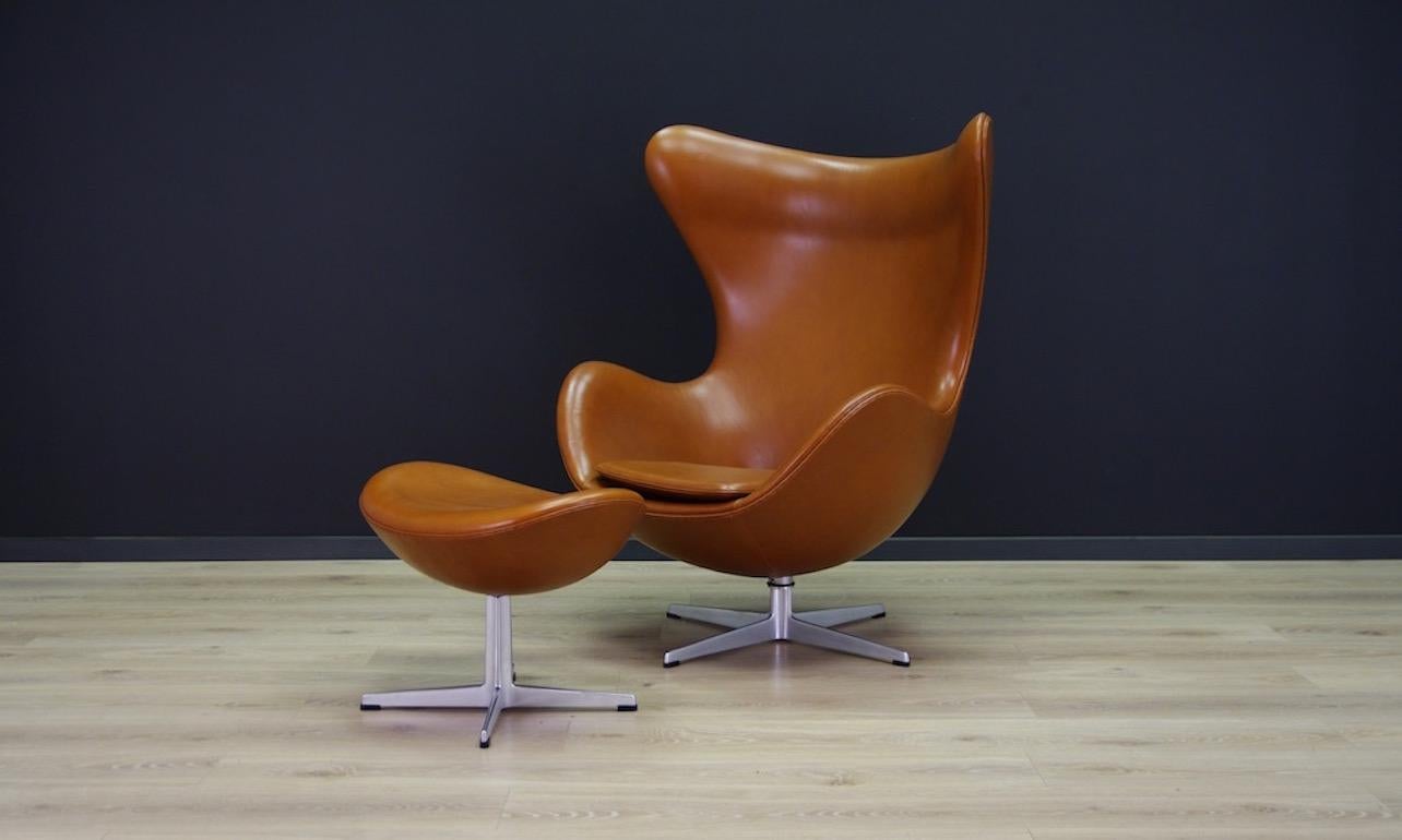 Arne Jacobsen The Egg Chair Footrest Danish Design 2