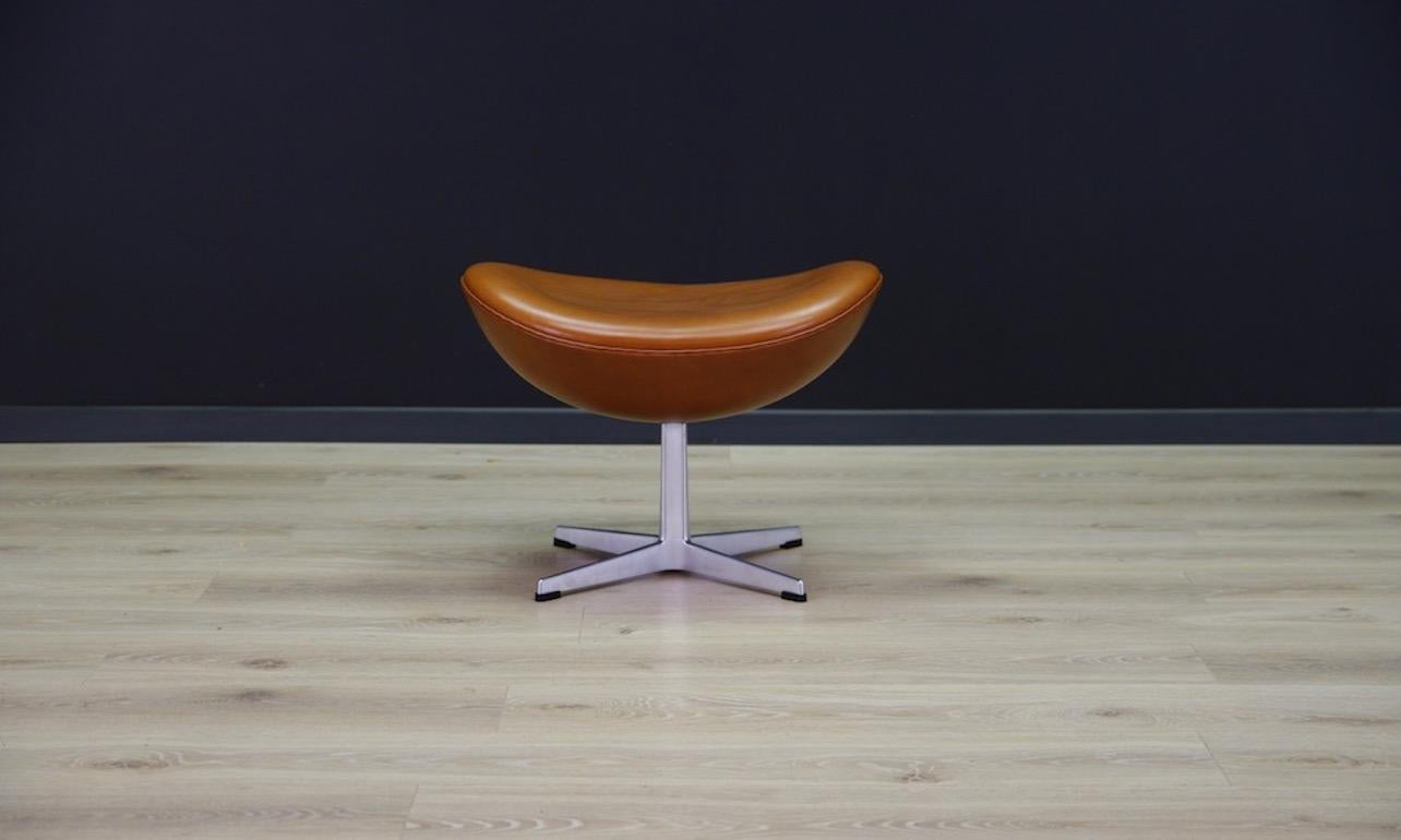 Arne Jacobsen The Egg Chair Footrest Danish Design In Good Condition In Szczecin, Zachodniopomorskie