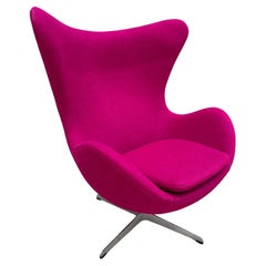 Arne Jacobsen Tilting Egg Chair for Fritz Hansen