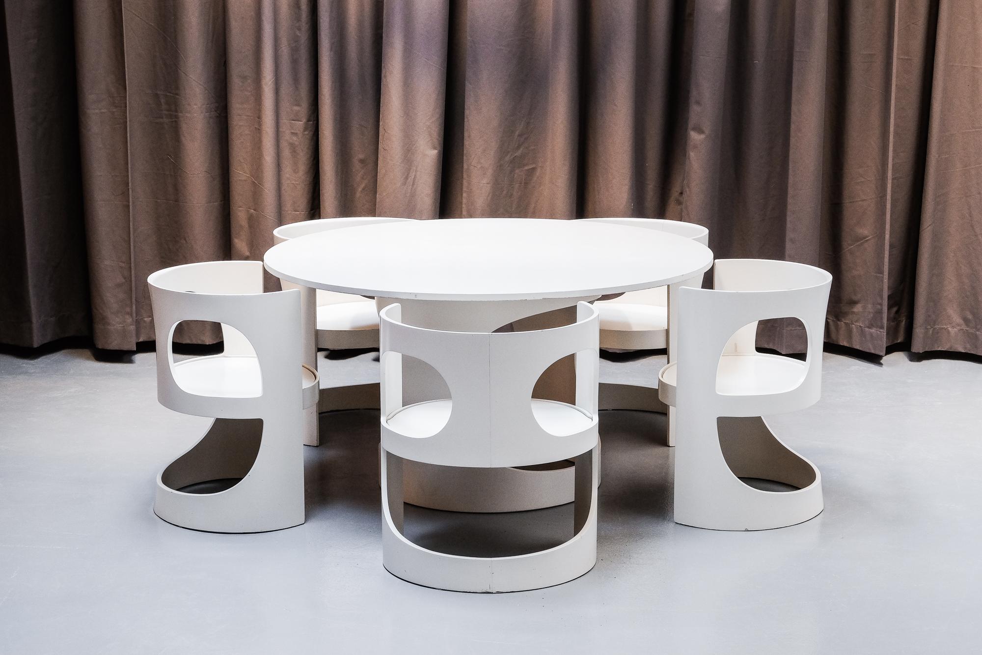 Mid-20th Century Arne Jacobsen White Lacquered Pre Pop Dining Room Set for Asko, 1969