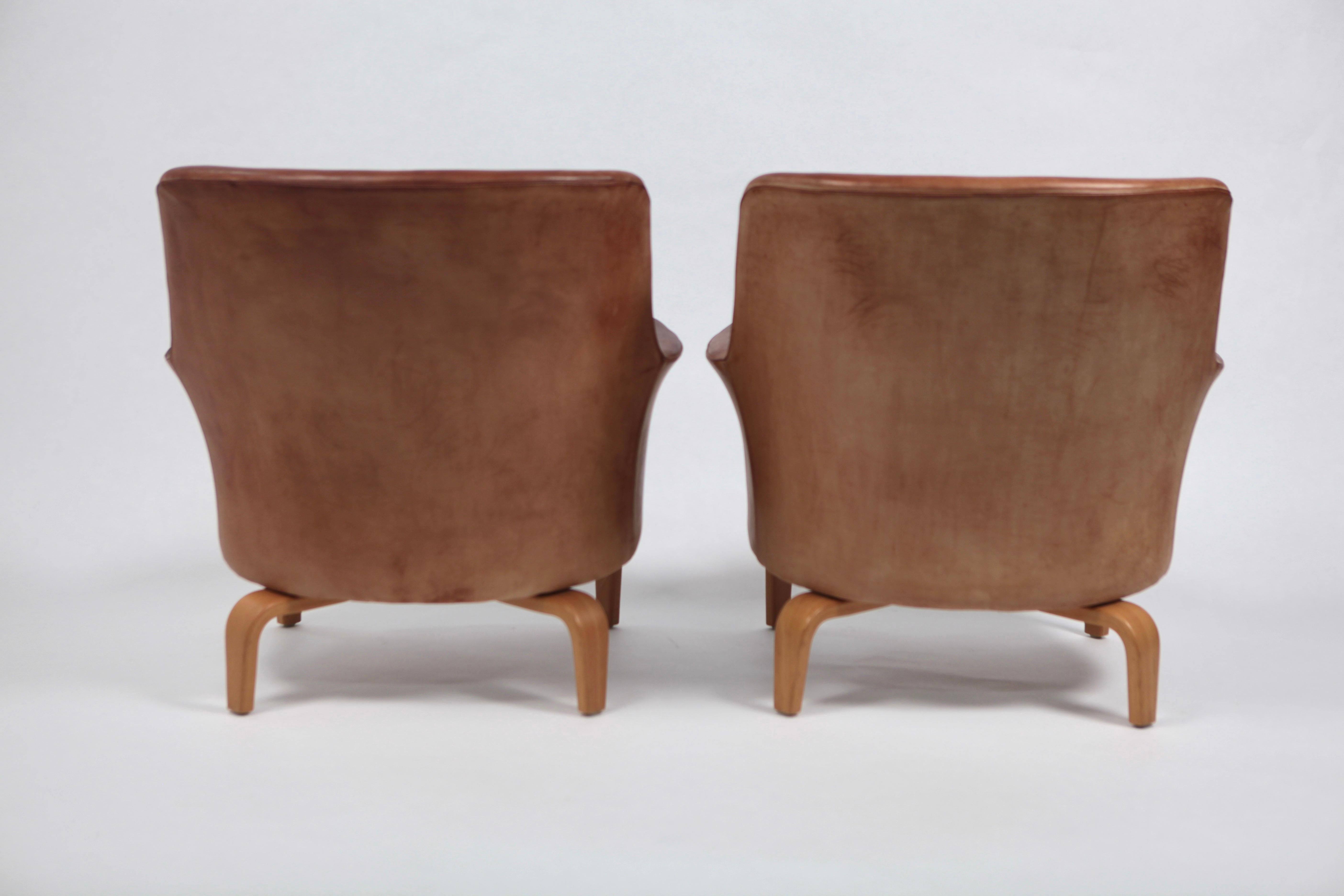 Paire de fauteuils Pilot d'Arne Norell, en cuir et hêtre, Suède, 1967 3