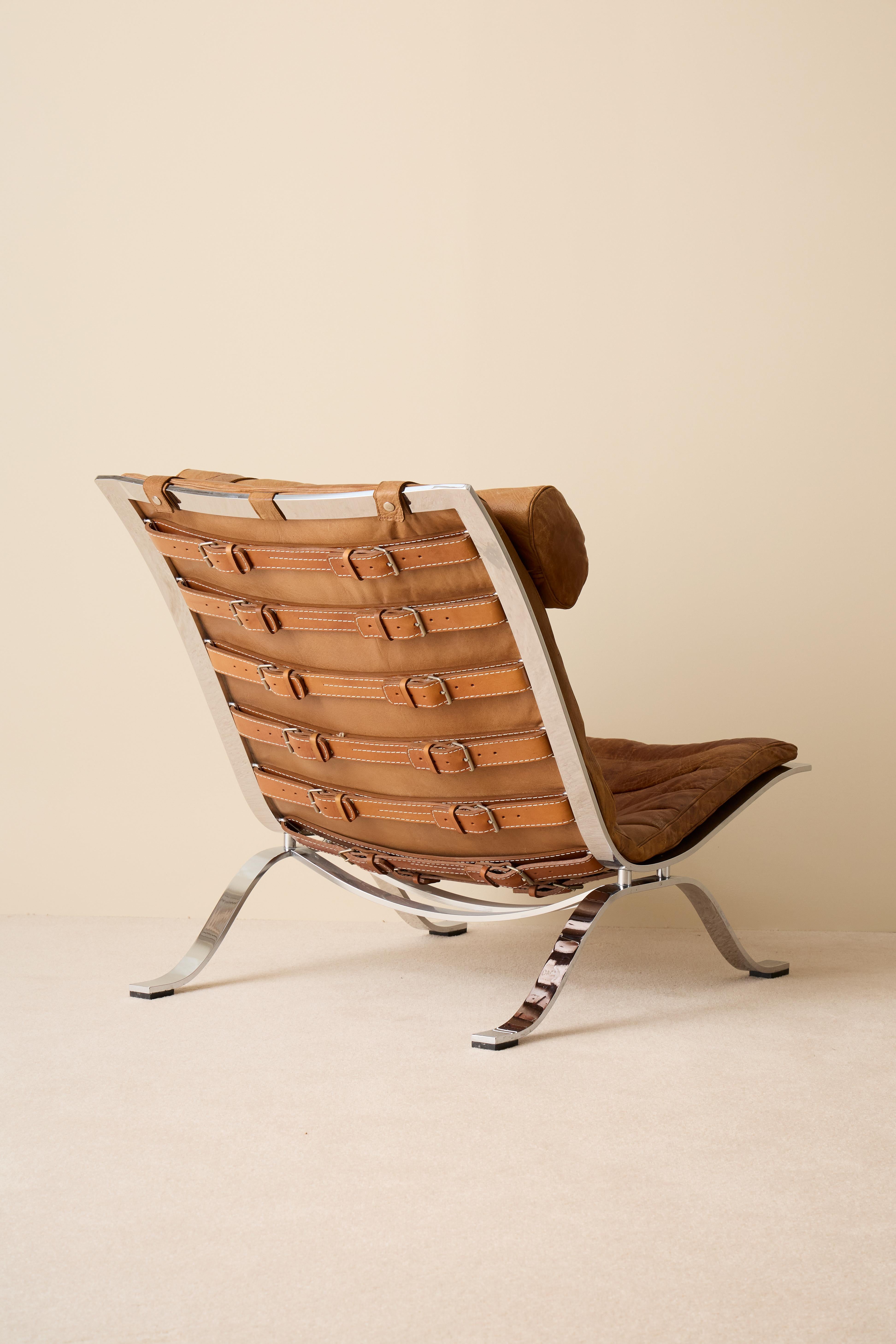 Svedese Arne Norell Ari Easy Chairs in pelle marrone cognac, Svezia, anni '60 in vendita