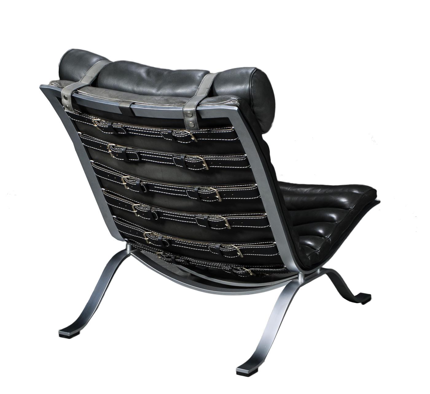 Arne Norell ‘Ari’ Lounge Chair and Ottoman in black leather 1960s Scandinavian In Good Condition In Amsterdam, NL