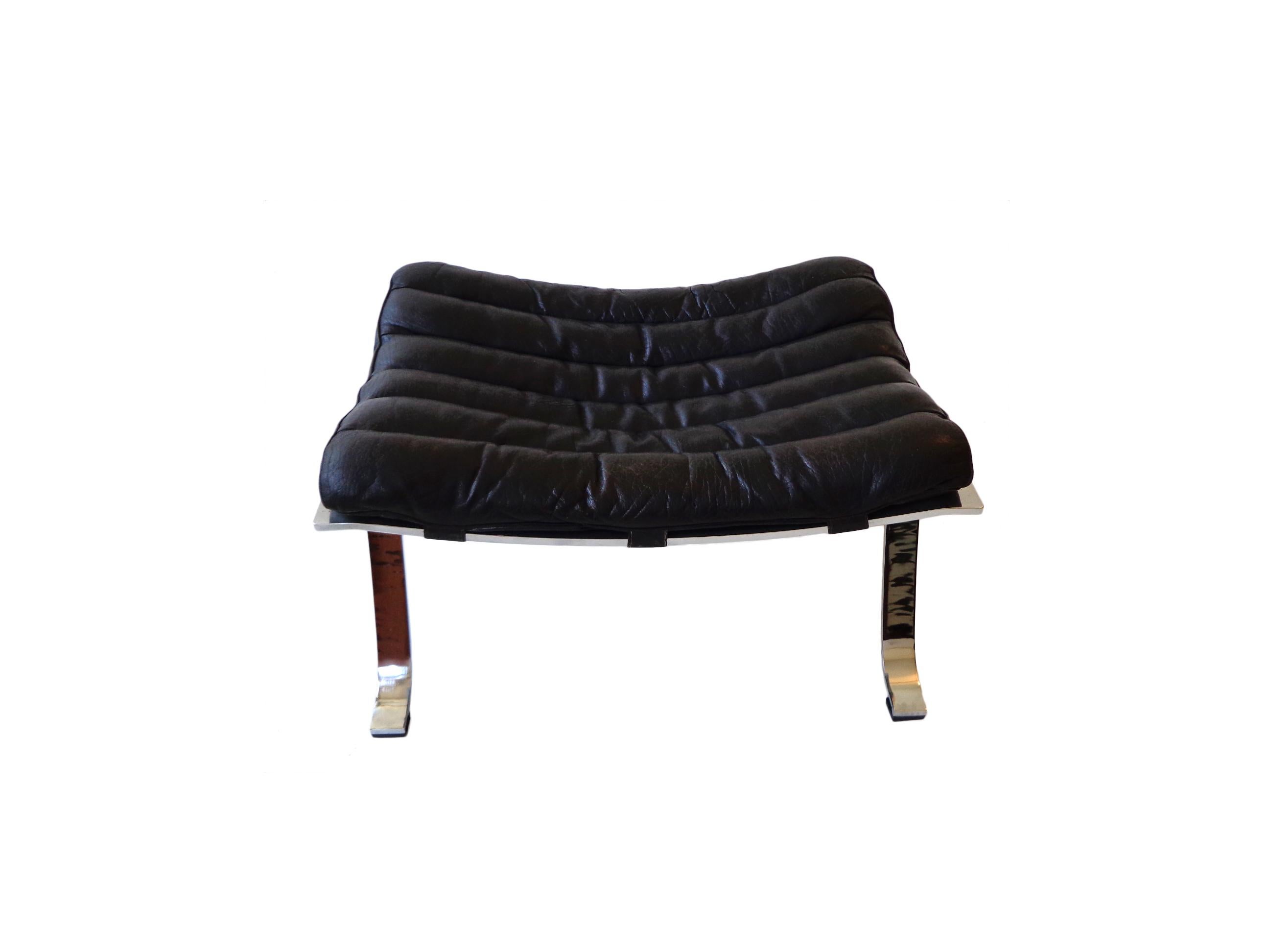 Arne Norell ‘Ari’ Lounge Chair and Ottoman in Original Black Leather 2