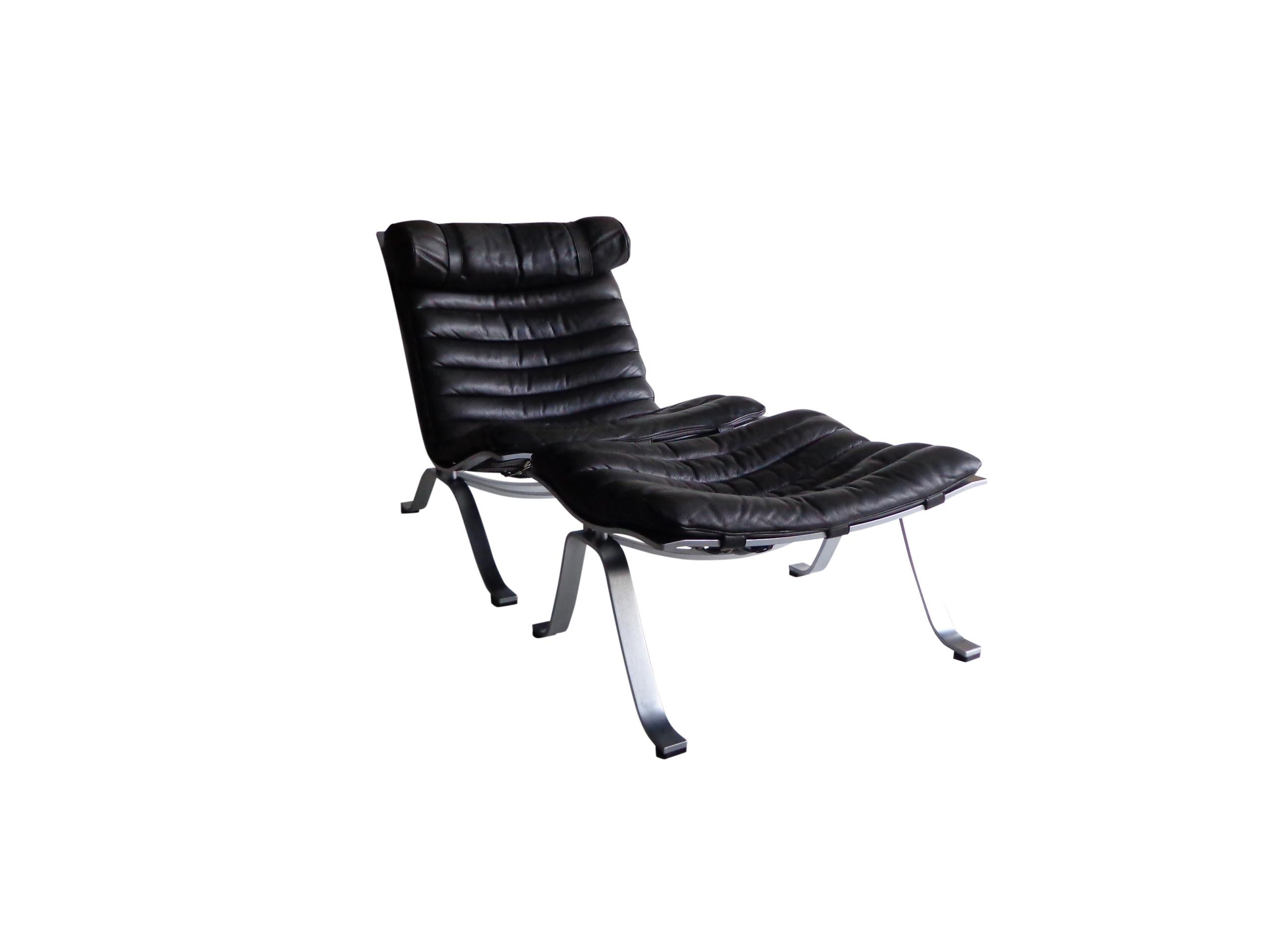 Scandinavian Modern Arne Norell ‘Ari’ Lounge Chair and Ottoman in Original Black Leather Sweden, 60s For Sale
