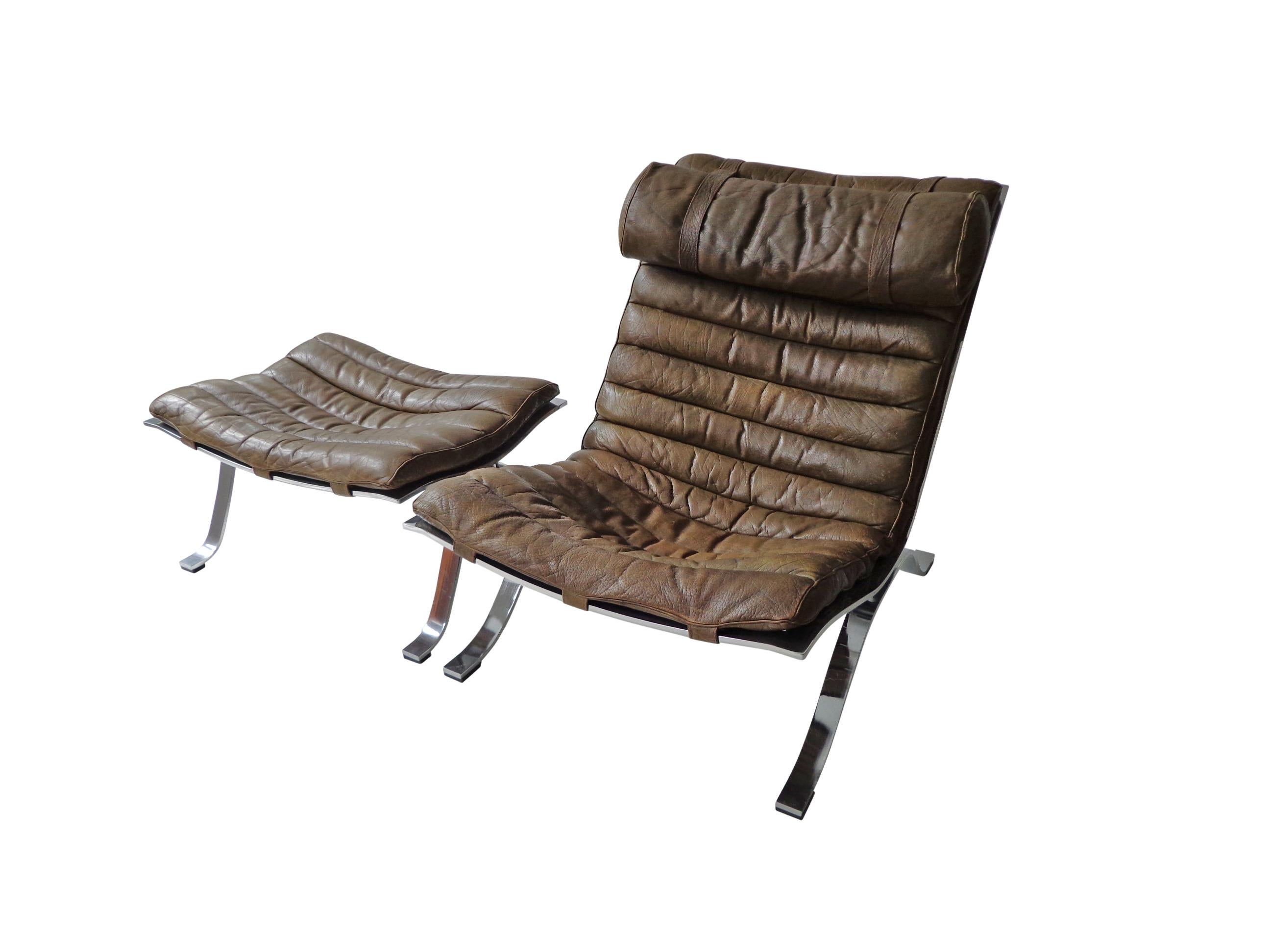 Arne Norell ‘Ari’ Lounge Chair and Ottoman in Original Cognac/Brown Leather For Sale 1