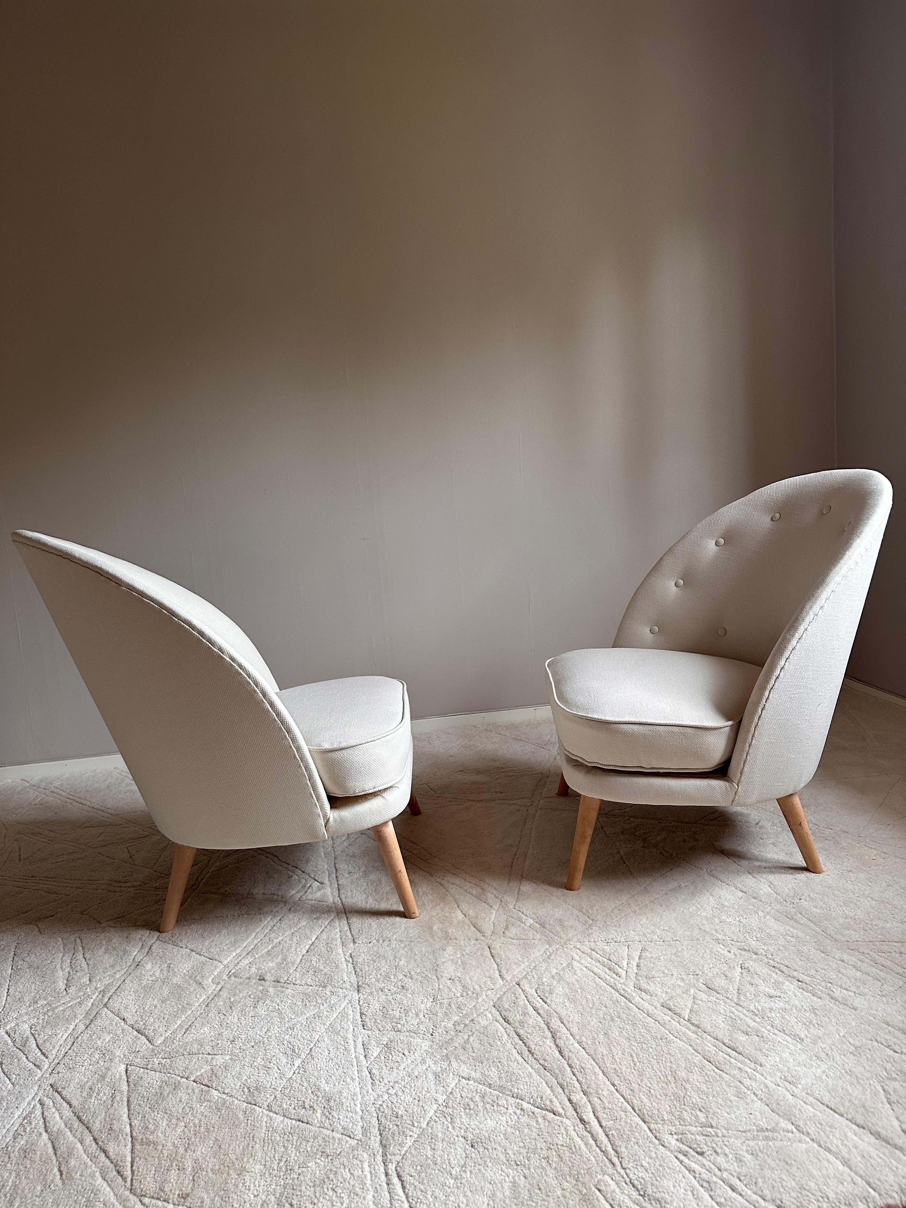 Arne Norell, att. Asymmetric Chairs In Excellent Condition In Säffle, SE
