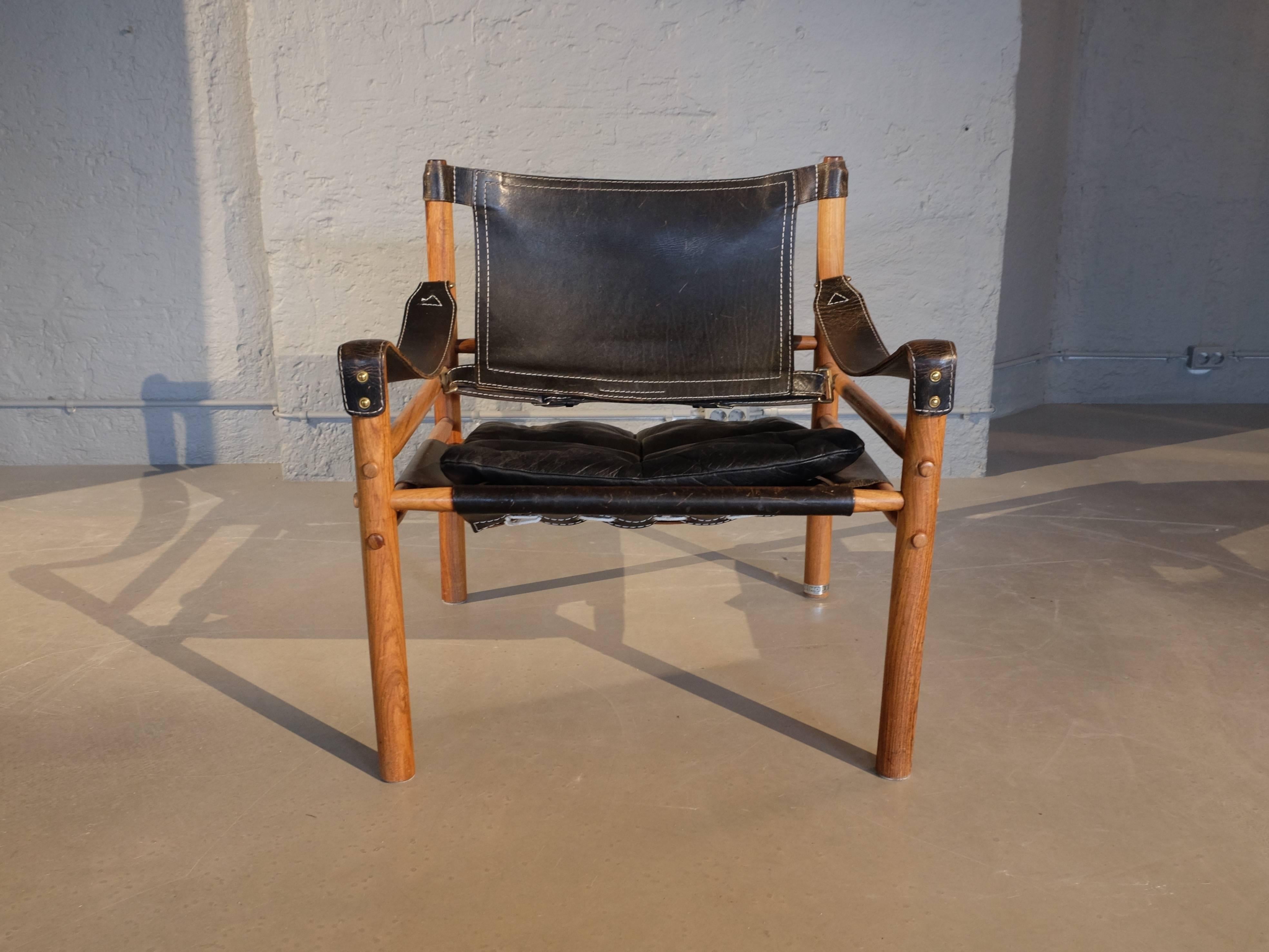 Swedish Arne Norell Black Leather Safari Chair Model Sirocco, 1960s