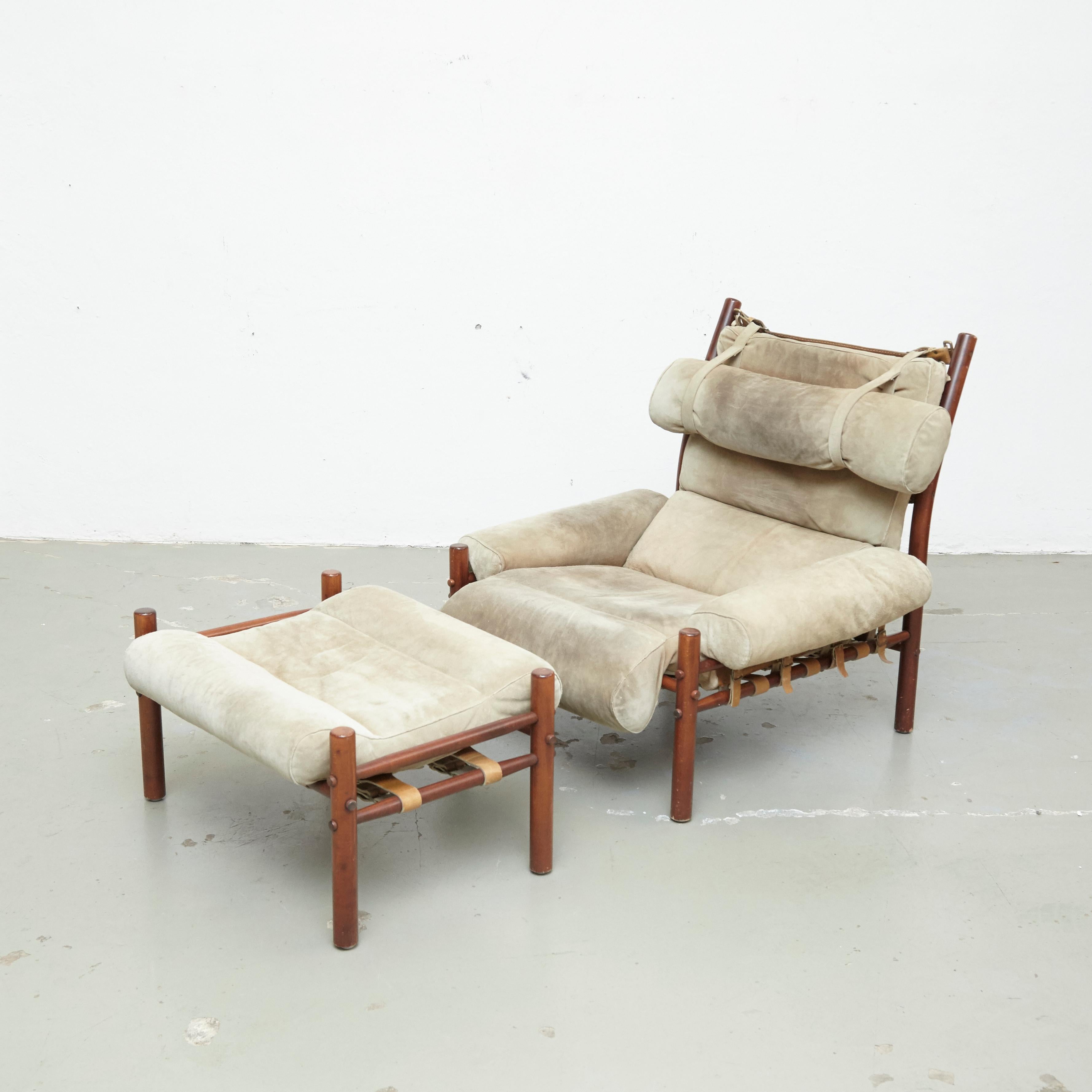 Arne Norell Inca easychair and ottoman manufactured by Norell Mobel, Sweden circa 1970.

In original condition, preserving a beautiful patina. 

Arne Norell (1917-1971) was a Swedish furniture designer. In 1958, he founded MöBel AB Arne Norell