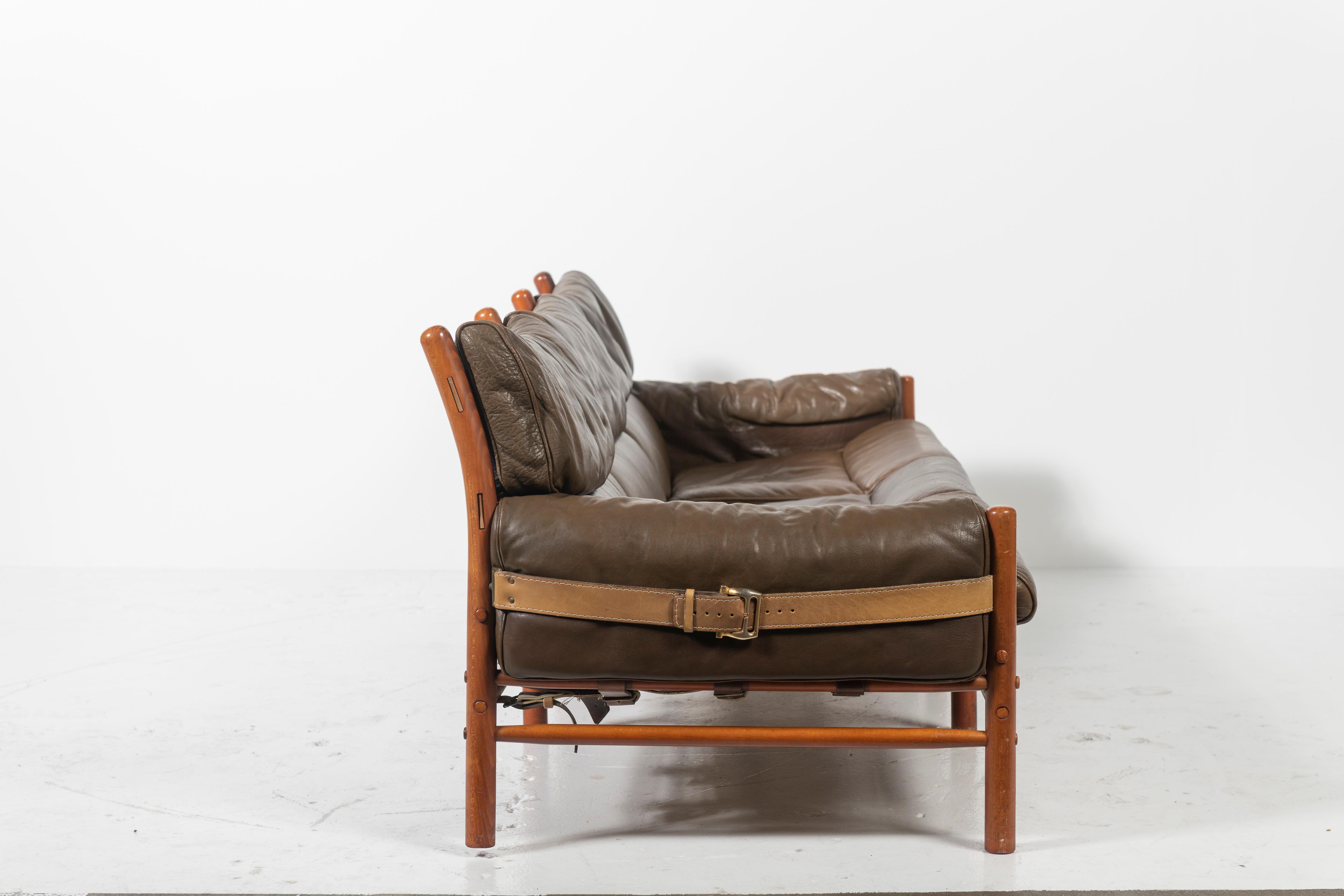 Arne Norell Kontiki Leather Sofa 3