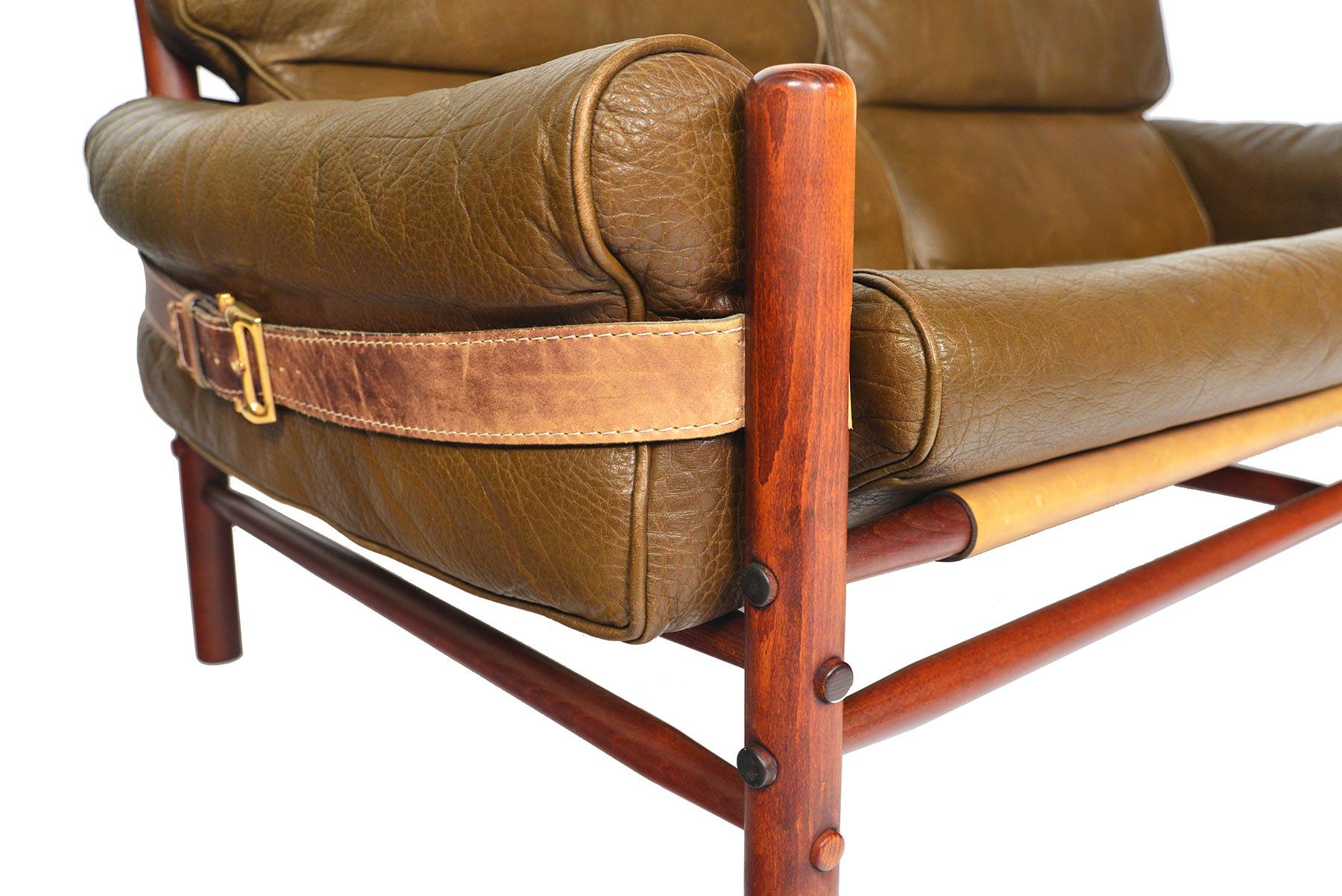 Arne Norell Kontiki Loveseat in Leather In Good Condition In Berkeley, CA