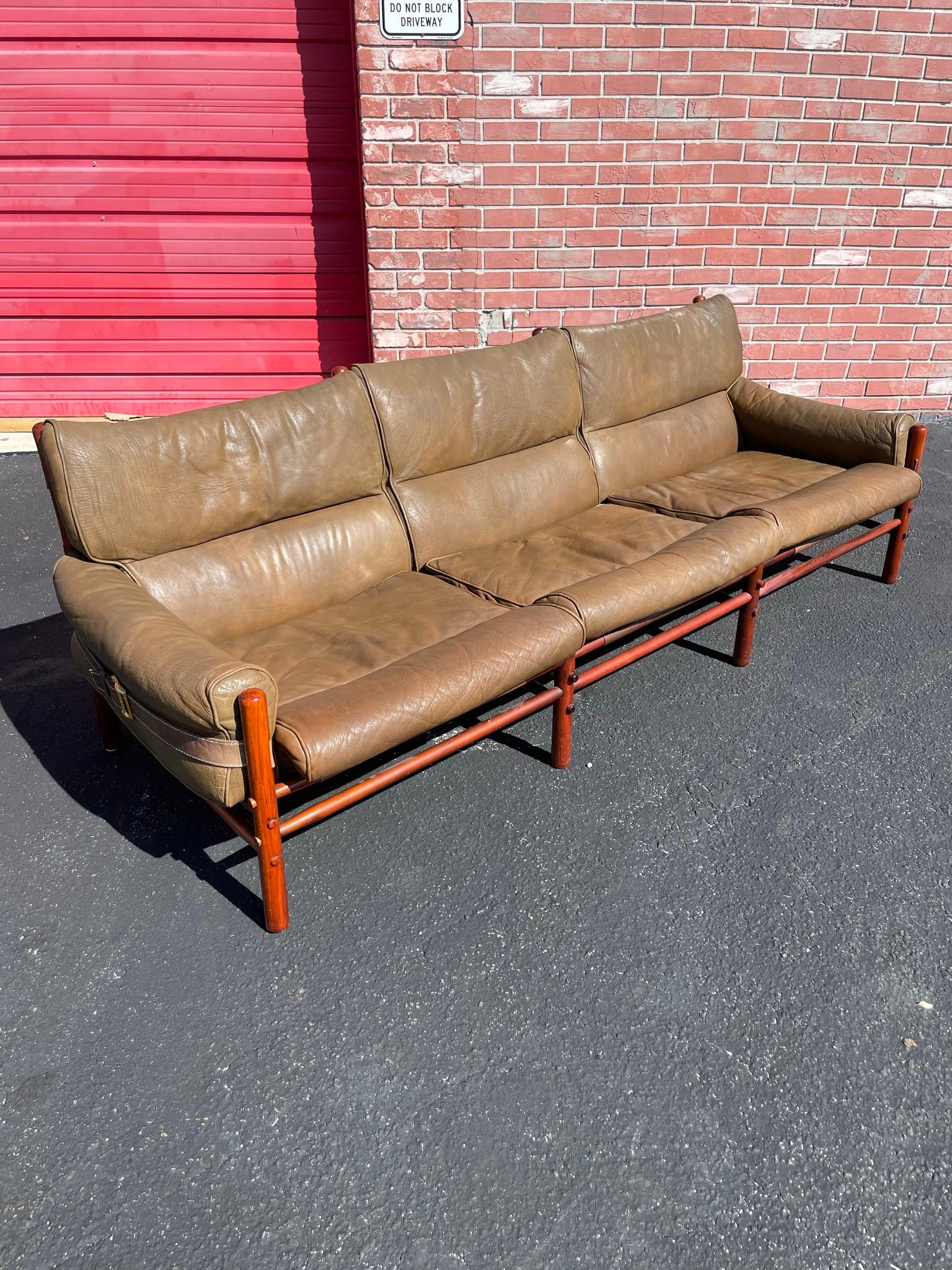 Swedish Arne Norell “Kontiki” Safari Leather Sofa For Sale
