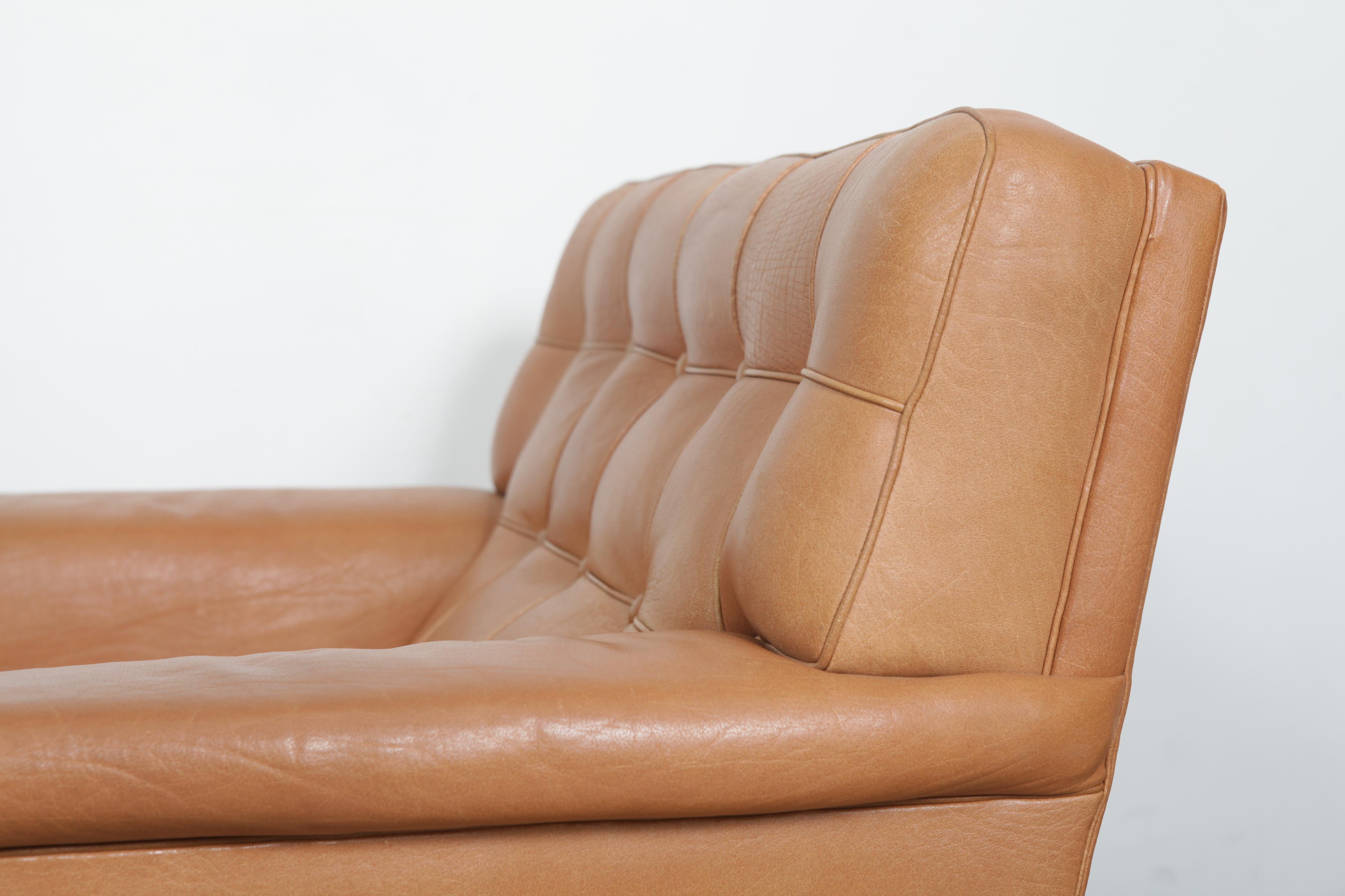 Arne Norell Merkur Tan Leather Tufted Lounge Chair, Sweden, Norell AB 2