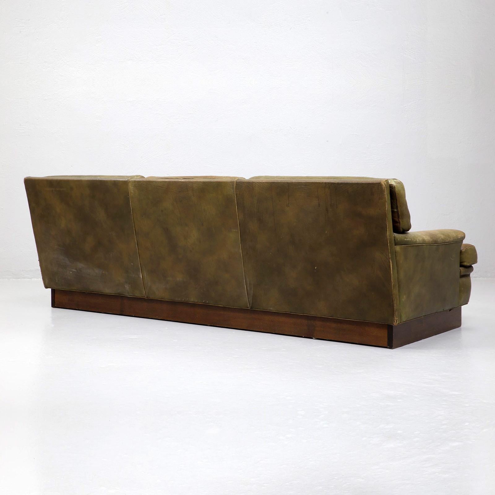 Scandinavian Modern Arne Norell 'Mexico' Sofa in Moss Green Leather, 3 Seats, Denmark 1960s For Sale