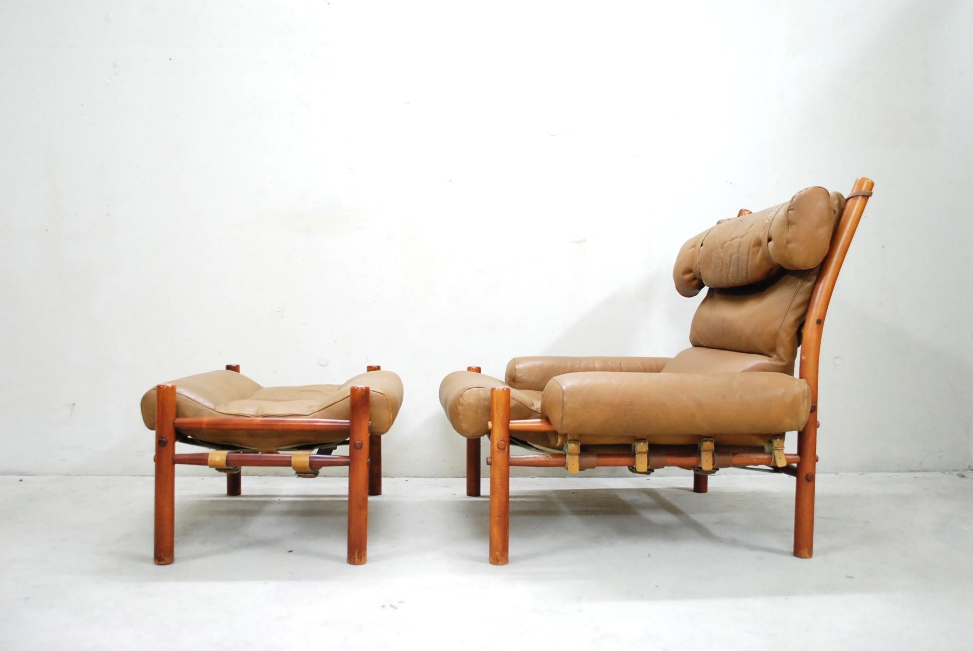 caramel leather chair and ottoman