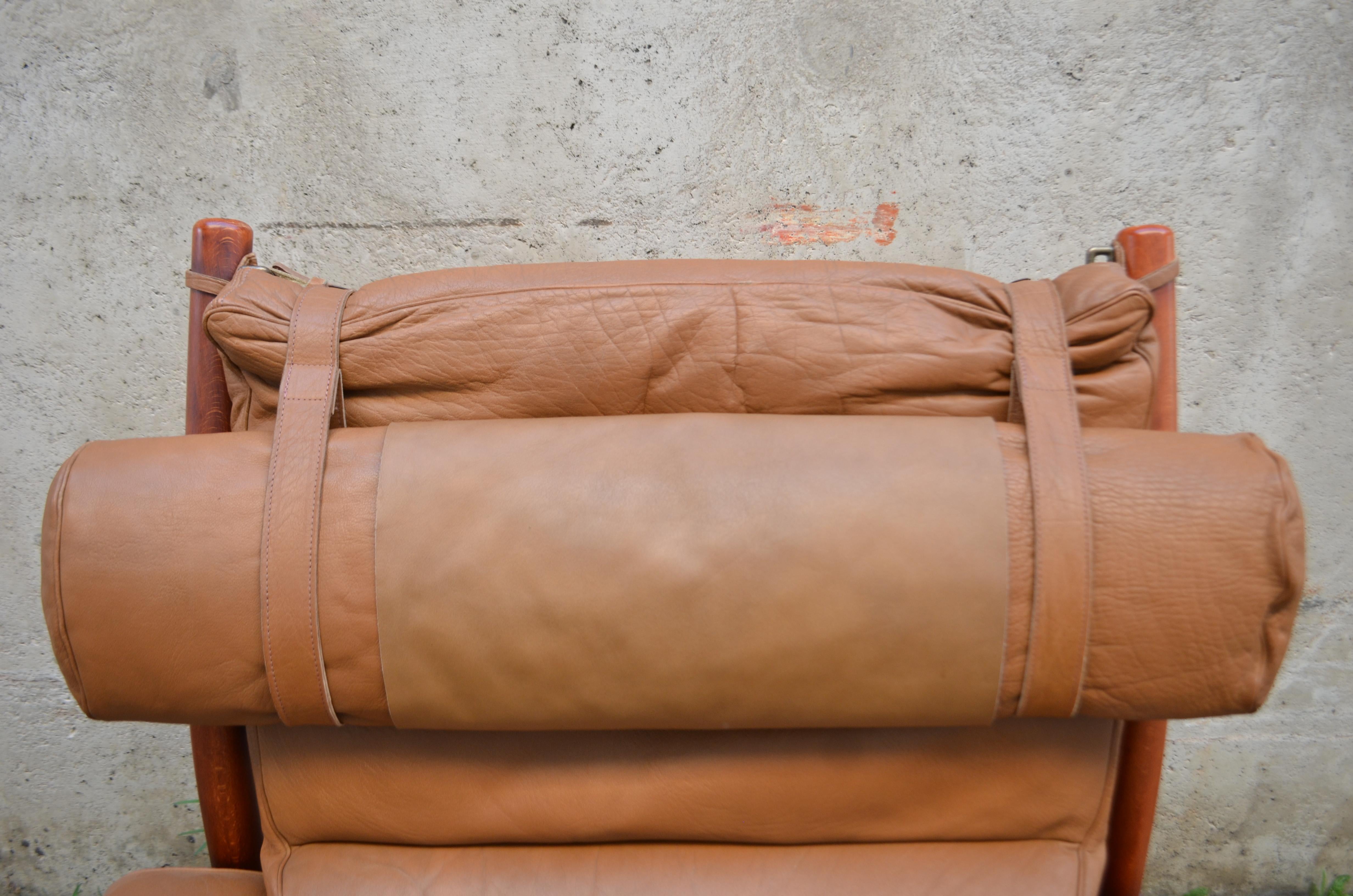 Laiton Chaise longue Inca Caramel Leather modèle Arne Norell  en vente