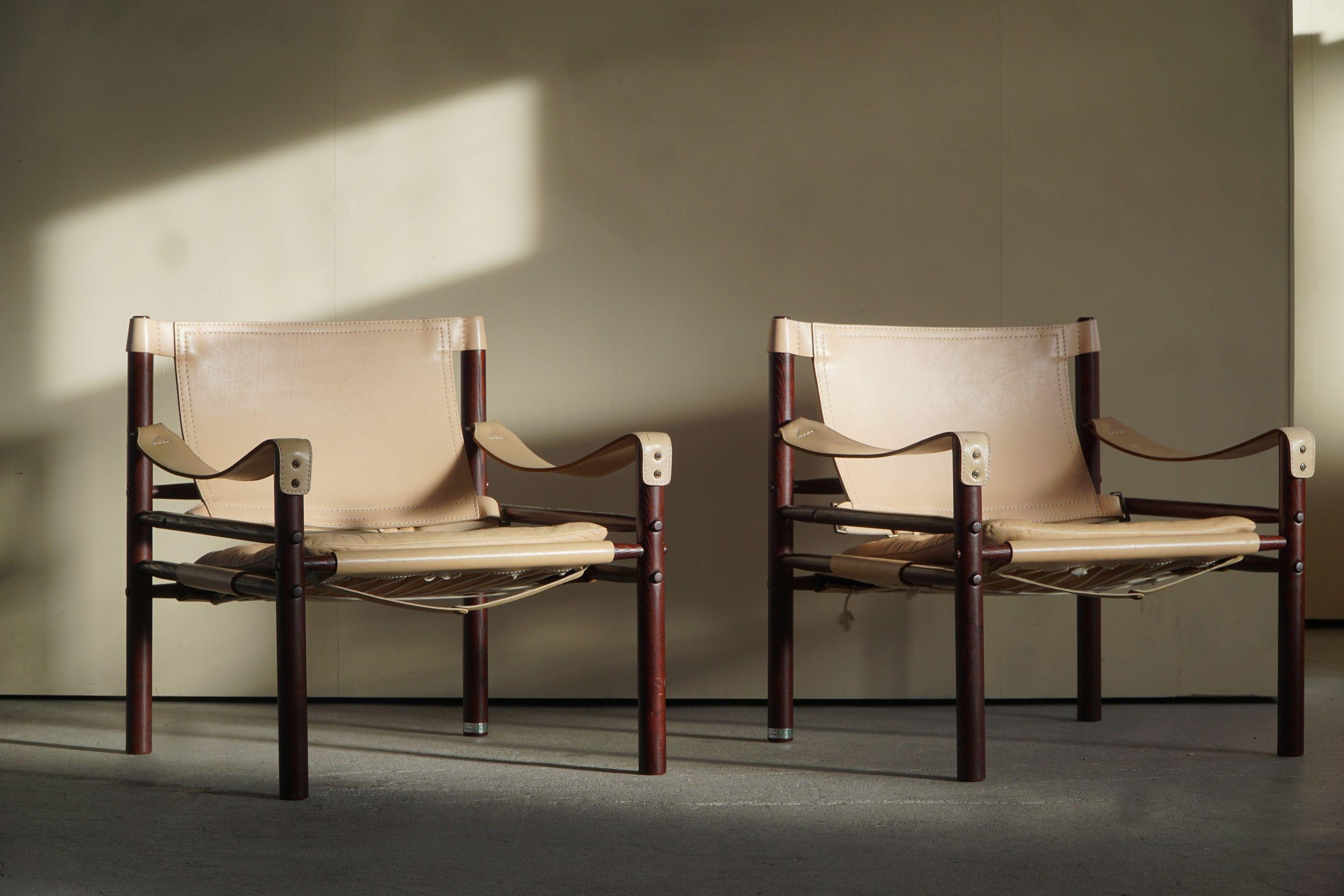 Arne Norell, Pair of Sirocco Lounge Chairs, Leather and Oak, AB Aneby, 1970s 8
