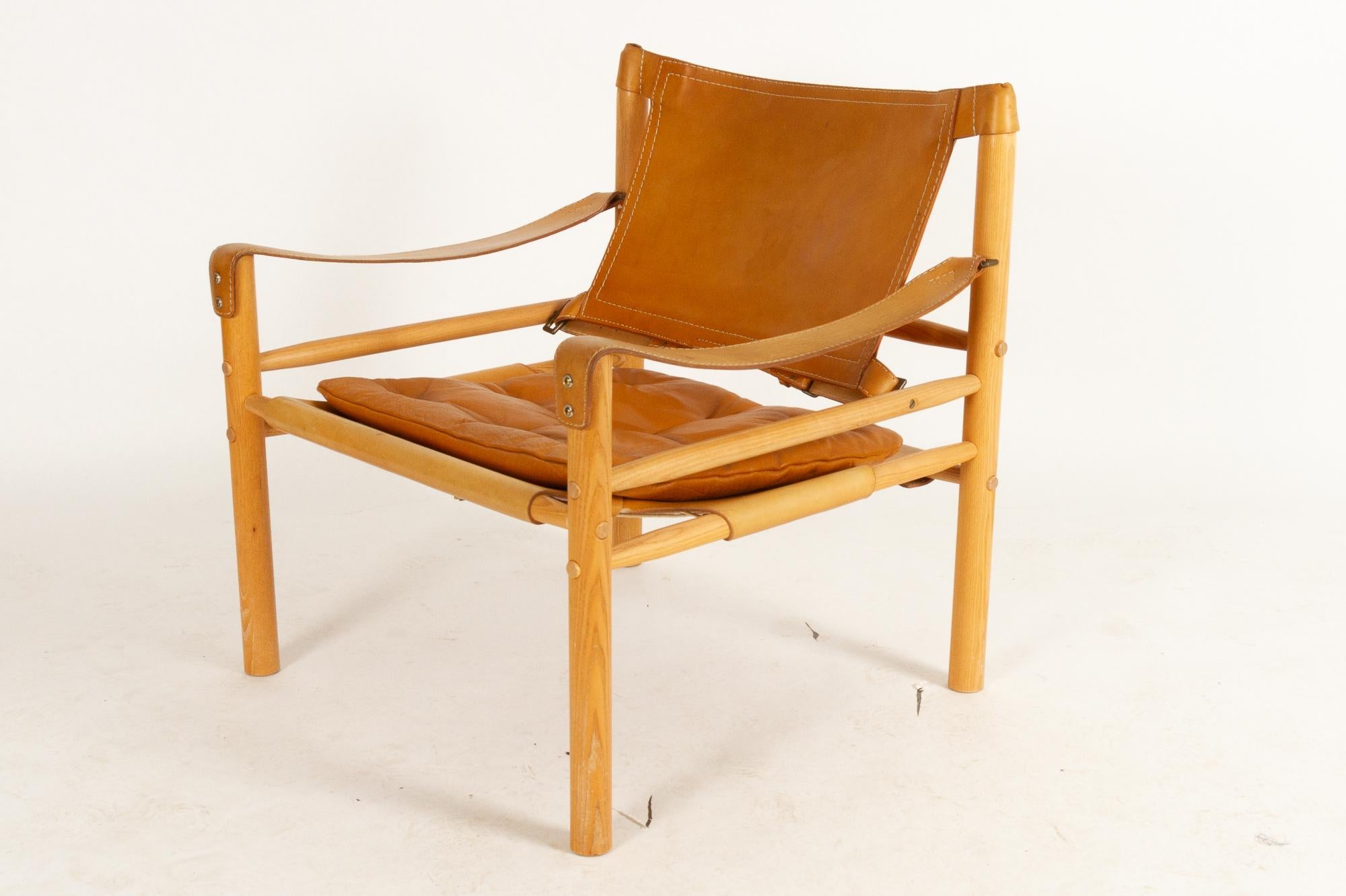 Arne Norell Sirocco Safari Chair, 1960s. 3
