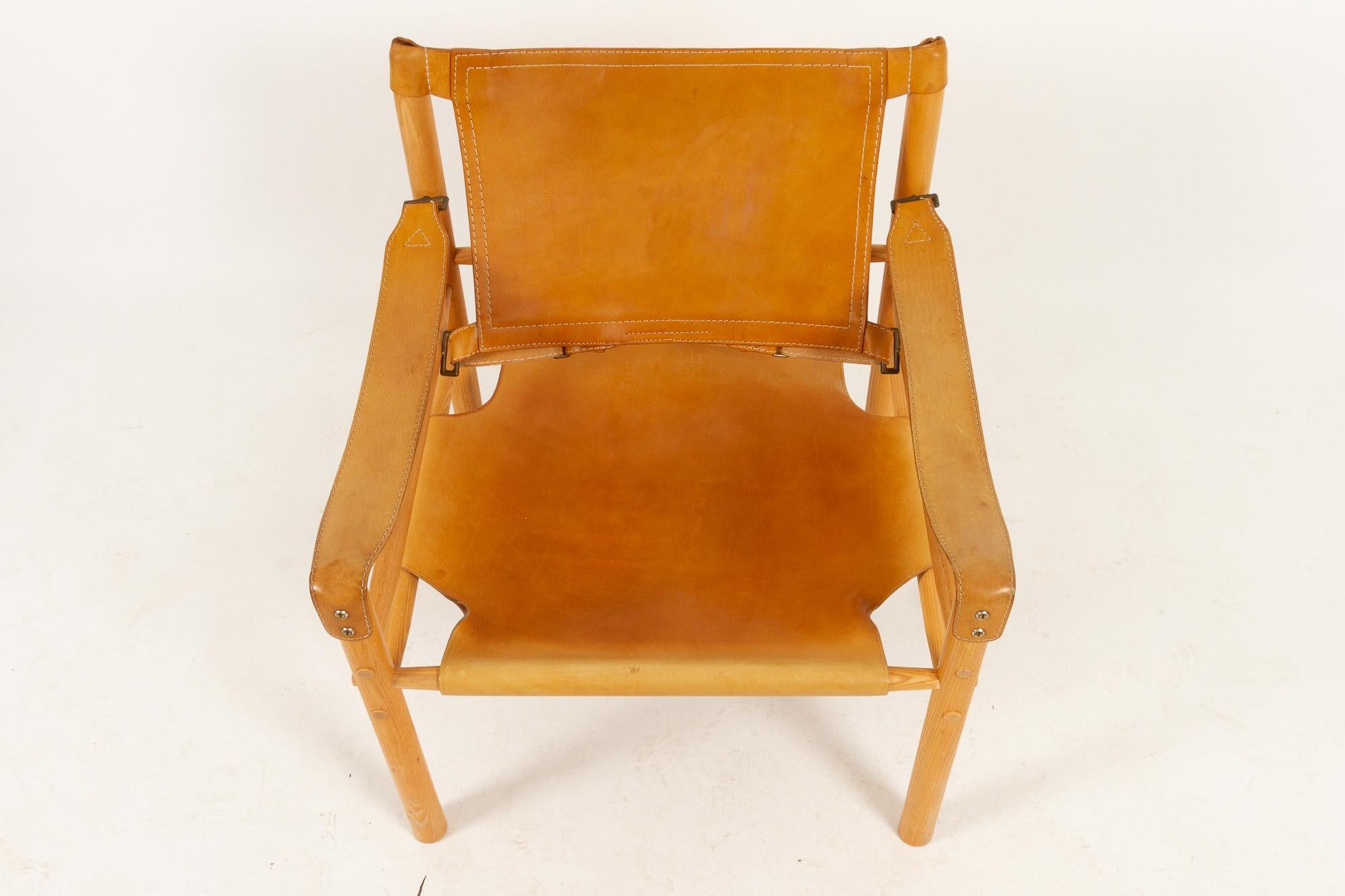 Arne Norell Sirocco Safari Chair, 1960s. 11