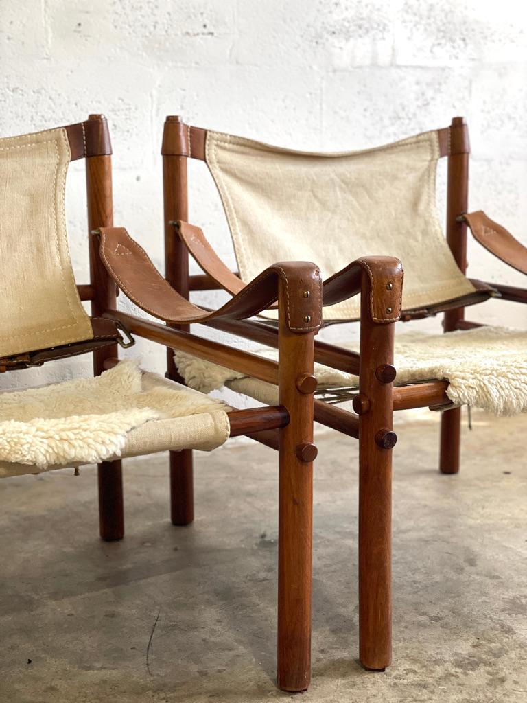 Arne Norell Sirocco Safari Chairs Scandinavian Modern - ein Paar (20. Jahrhundert) im Angebot