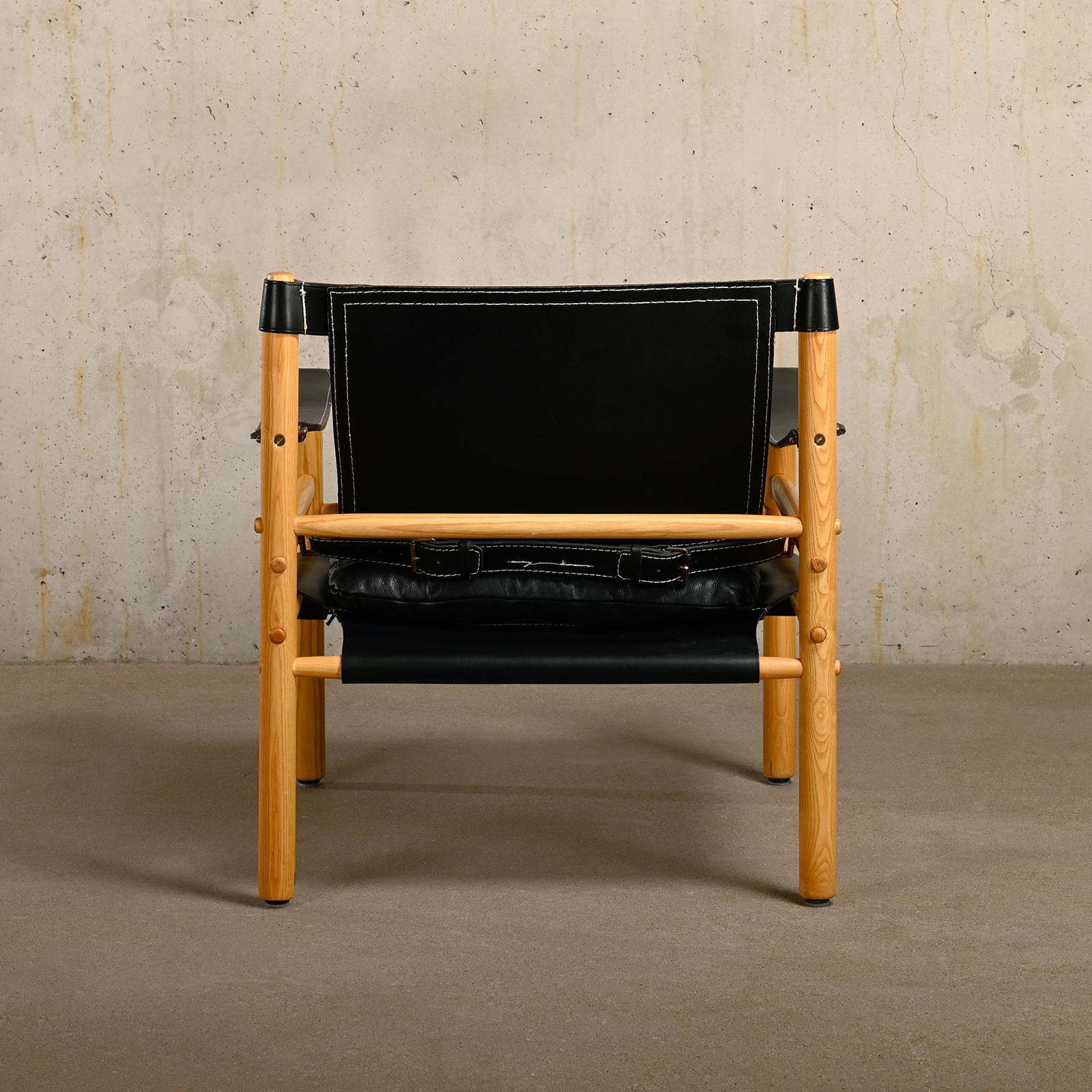 Arne Norell Sirocco Safari Lounge Chair en cuir noir et frêne, Suède Bon état - En vente à Amsterdam, NL