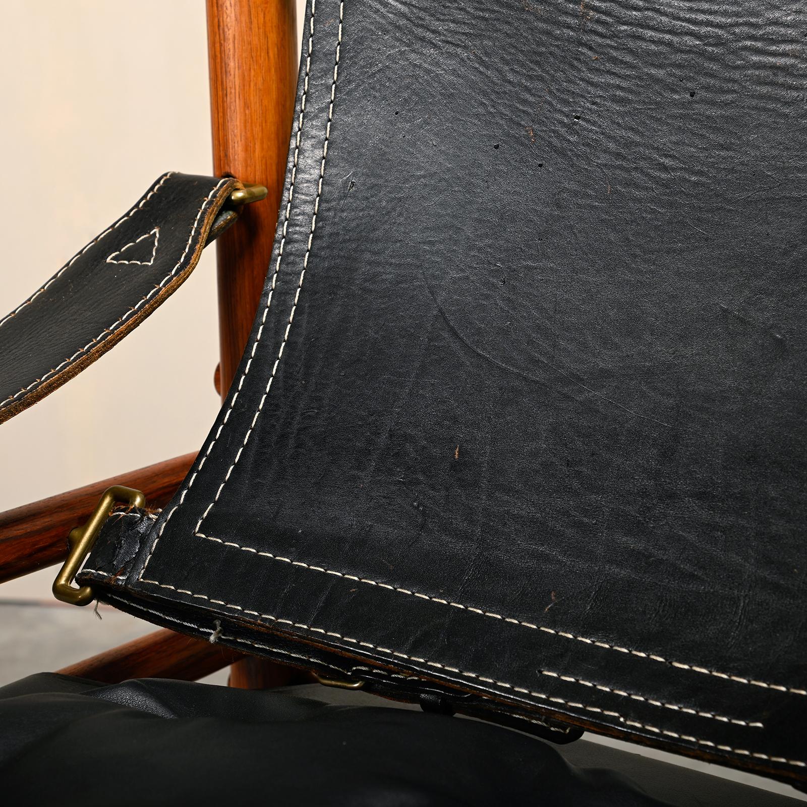 Arne Norell Sirocco Safari Lounge Chair en bois de rose et cuir noir, Suède en vente 7