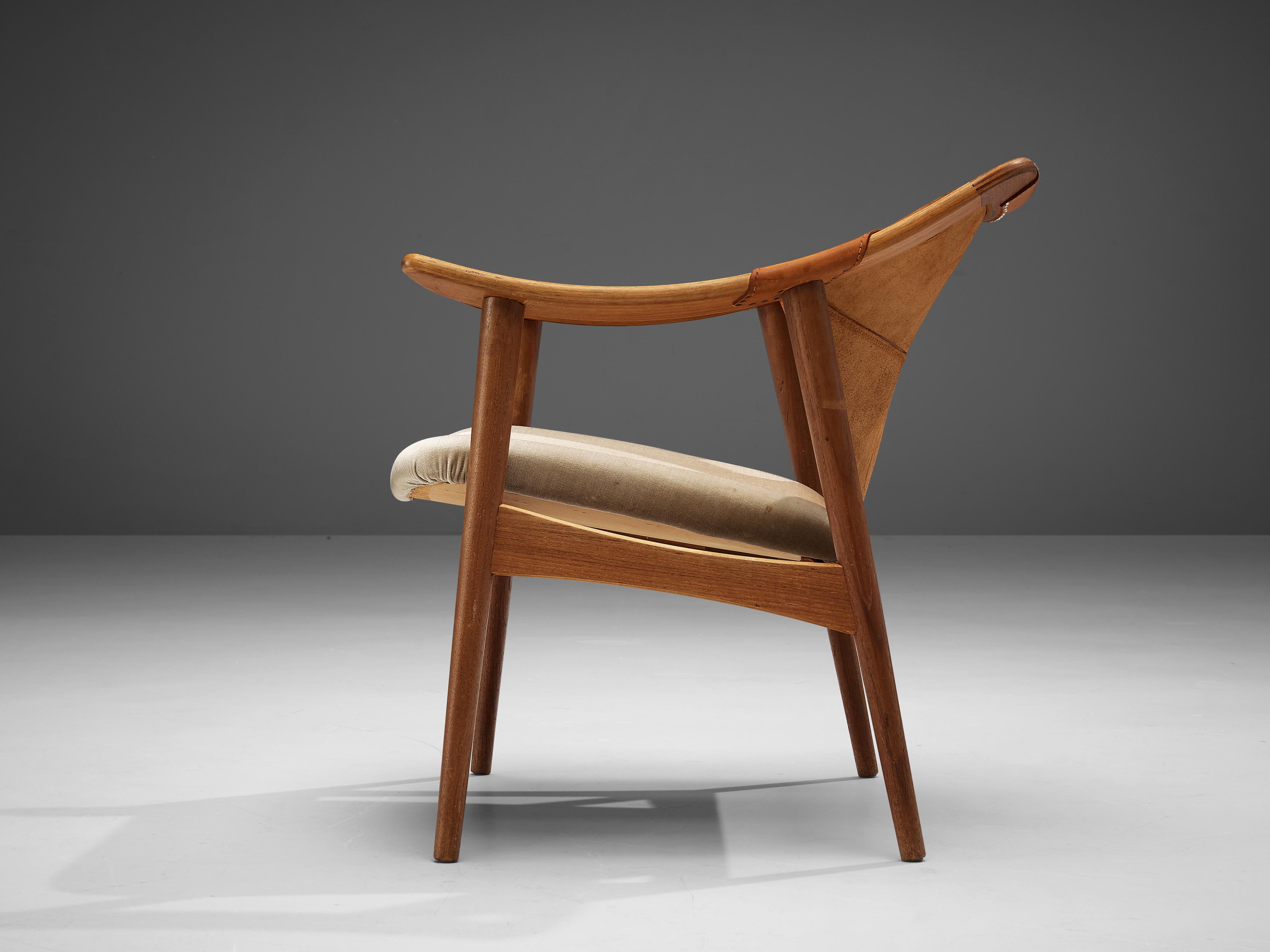 Mid-20th Century Arne Tidemand Ruud Armchair Model '3050' in Leather and Oak