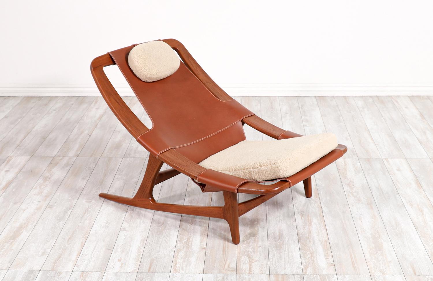 Arne Tidemand Ruud Cognac Leather & Shirley Sheep Skin Lounge Chair In Excellent Condition In Los Angeles, CA