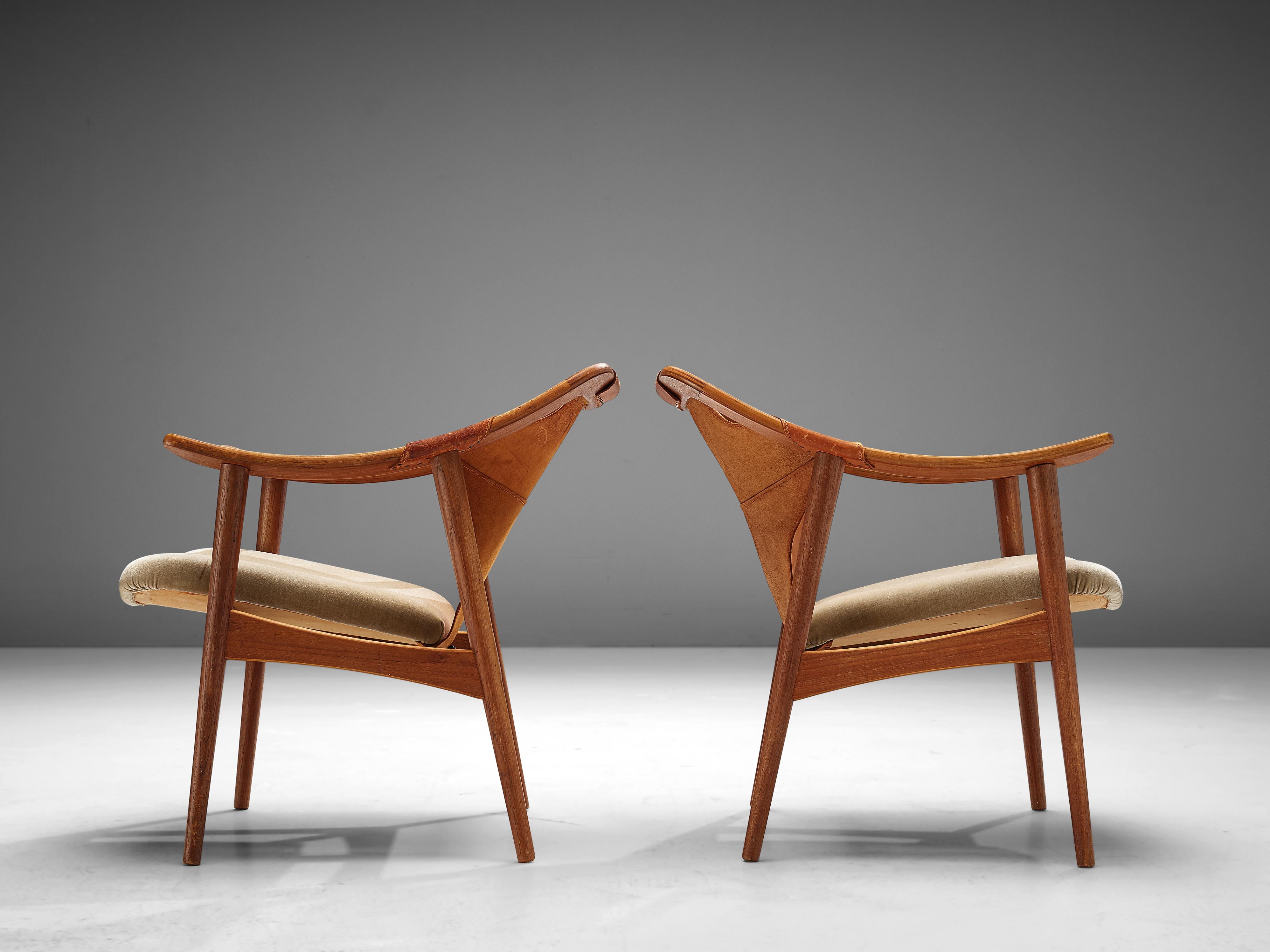 Arne Tidemand Ruud Pair of Armchairs Model '3050' in Leather and Oak In Good Condition In Waalwijk, NL