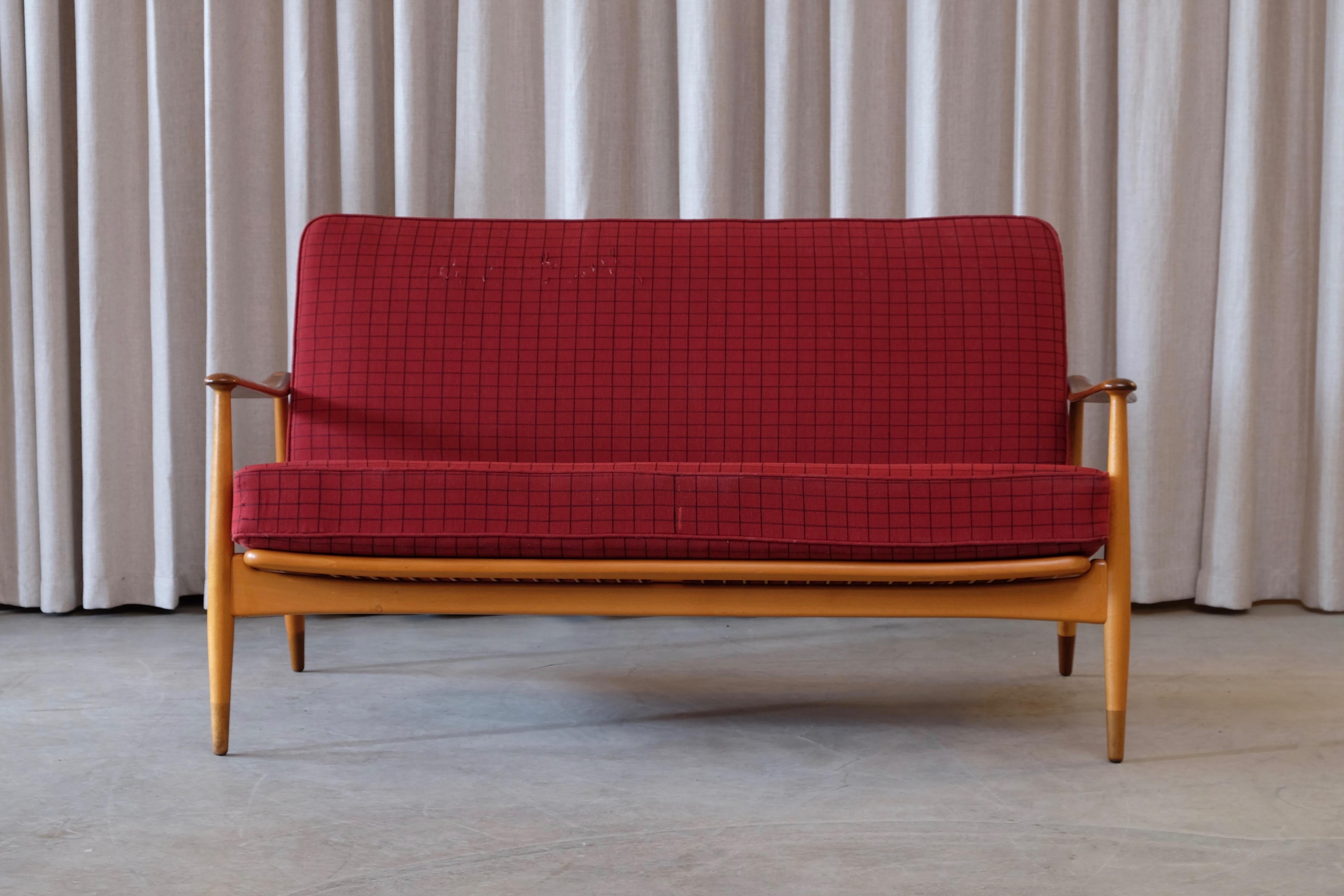 Arne Vodder 2-Seat Sofa, Denmark, 1950s For Sale 5